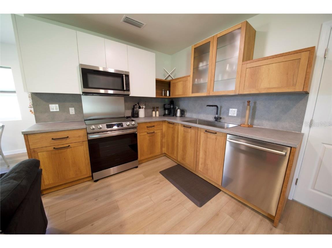 2117 Palm Terrace Sarasota FL 34231 O6344458 image3