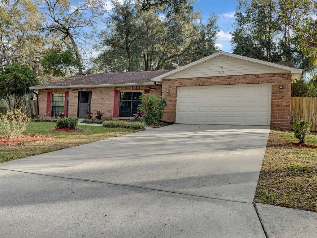 2117 Siloam Springs Drive Dover FL 33527 O6077052 image1