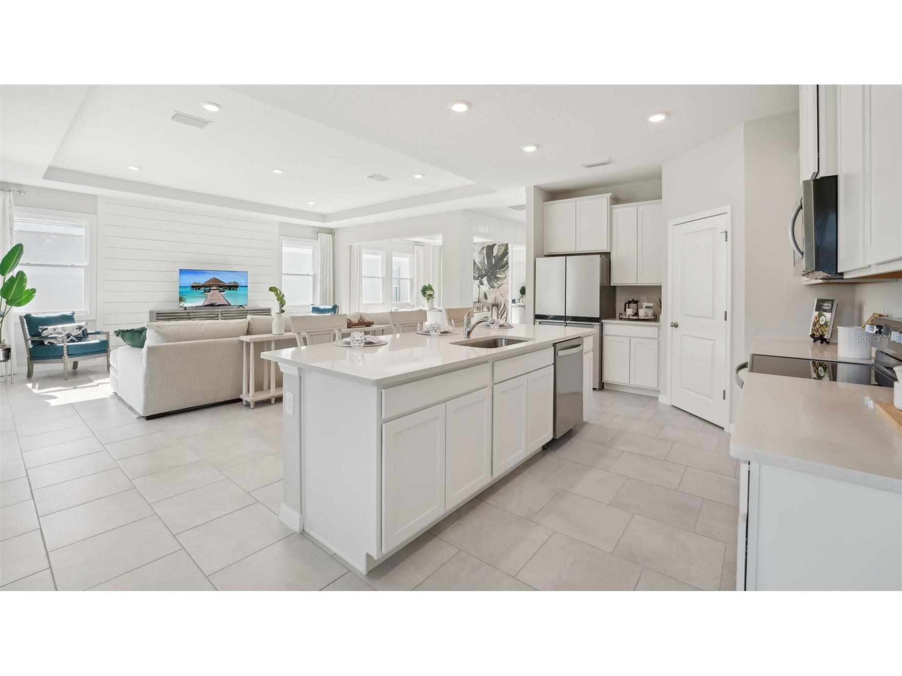 2117 Stratten Drive Zephyrhills FL 33541 TB8476079 image17