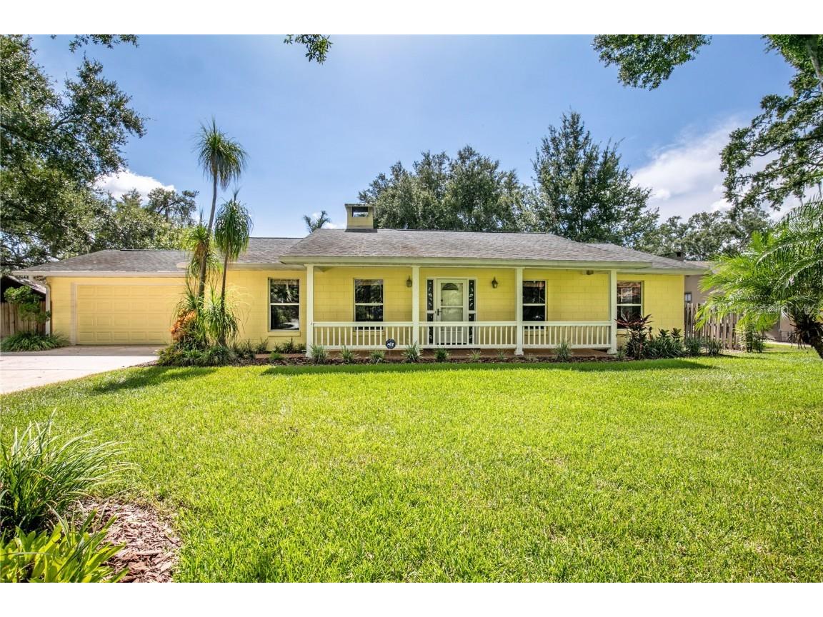 2117 Suzanne Drive Mount Dora FL 32757 - LAKE JOHN G5100006 image1
