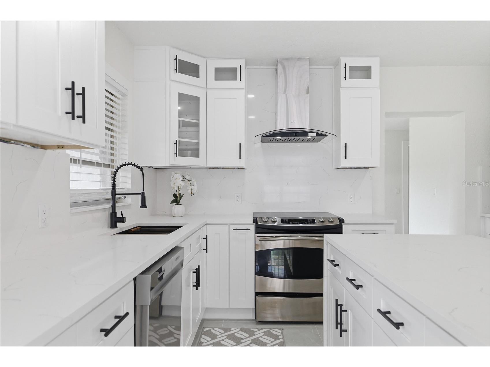 2117 W Kentucky Avenue Tampa FL 33607 TB8496737 image4