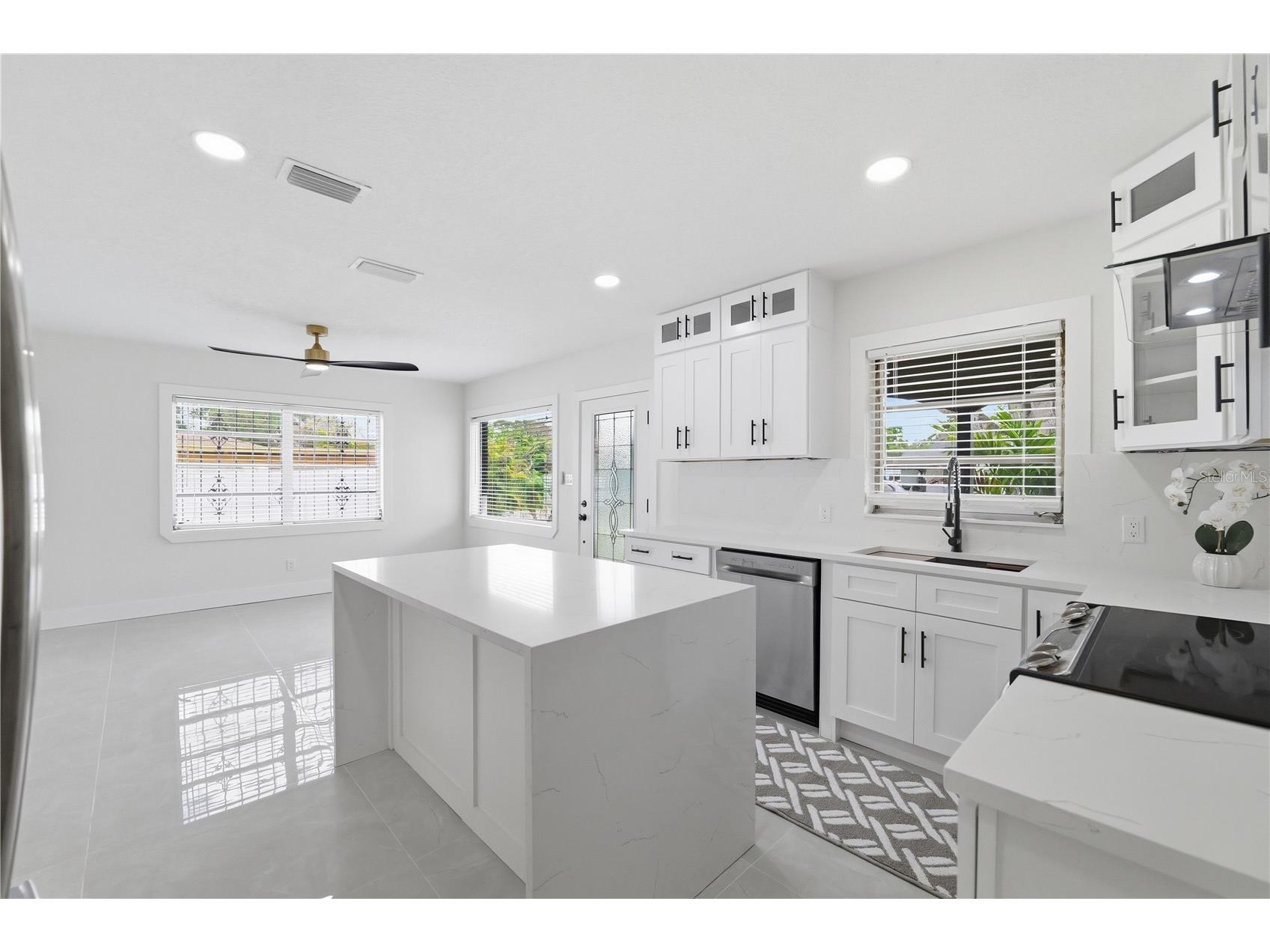 2117 W Kentucky Avenue Tampa FL 33607 TB8496737 image6