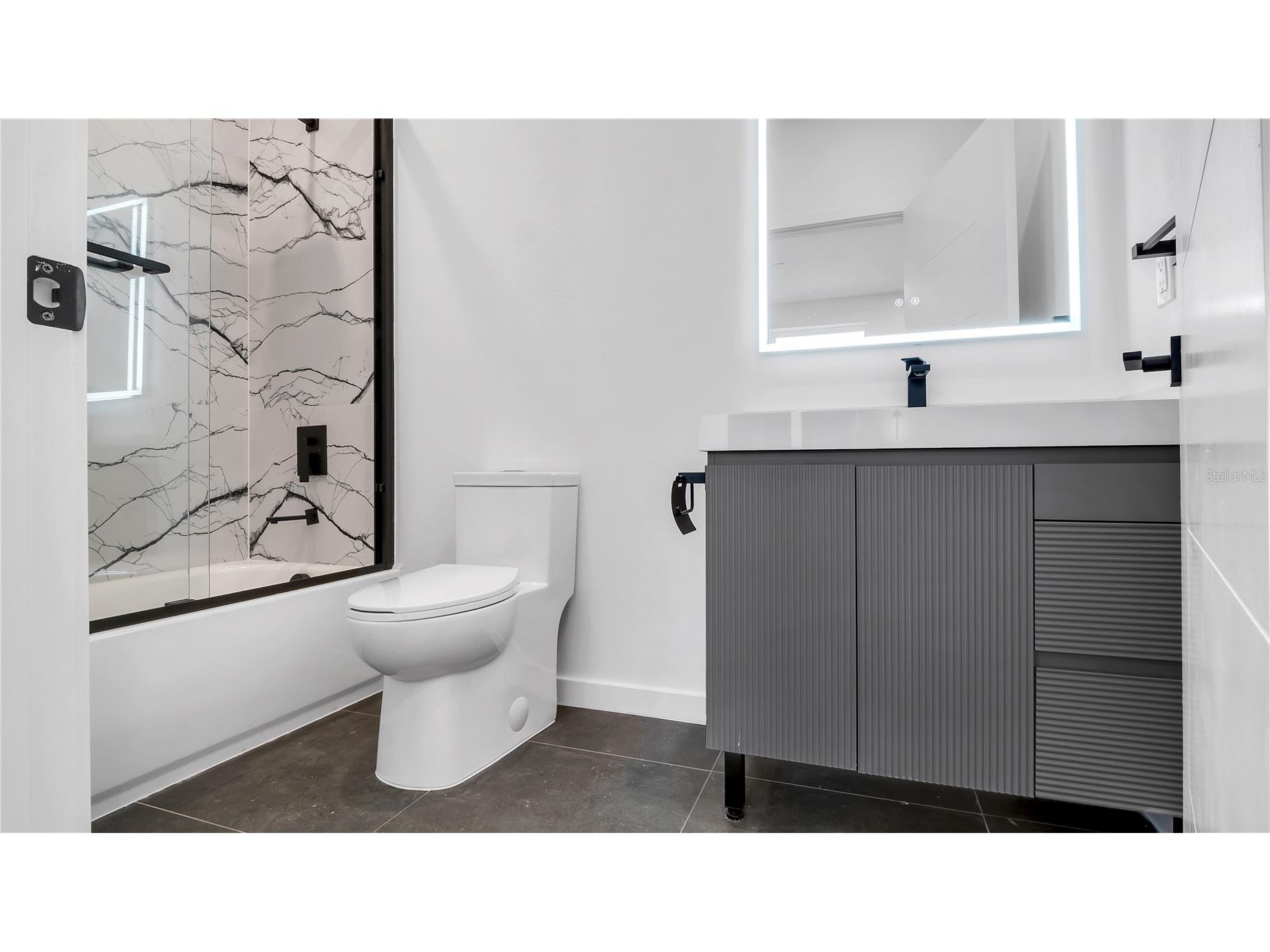 2118 4th Street S Saint Petersburg FL 33705 TB8470748 image14