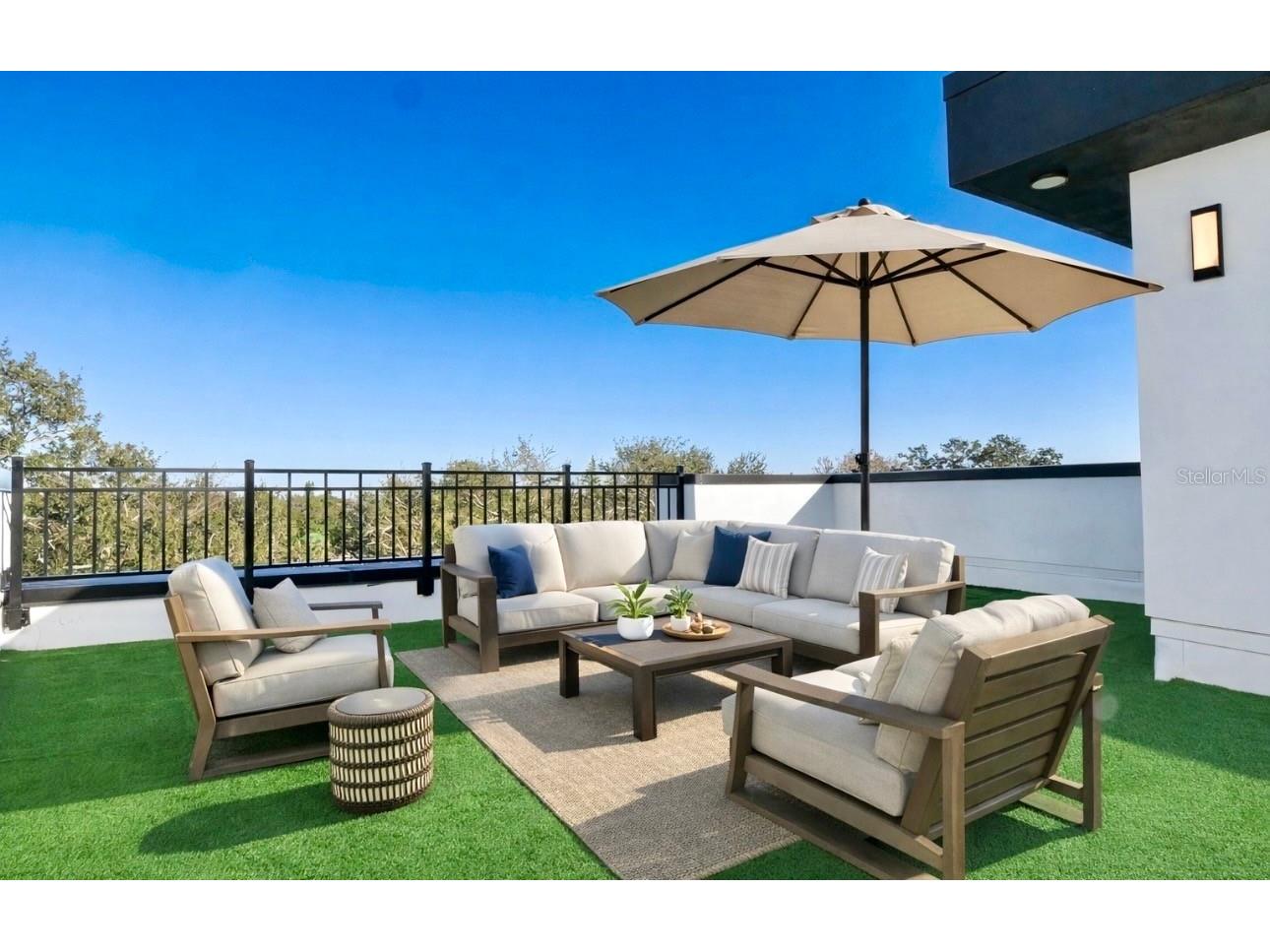 2118 4th Street S Saint Petersburg FL 33705 TB8470748 image2