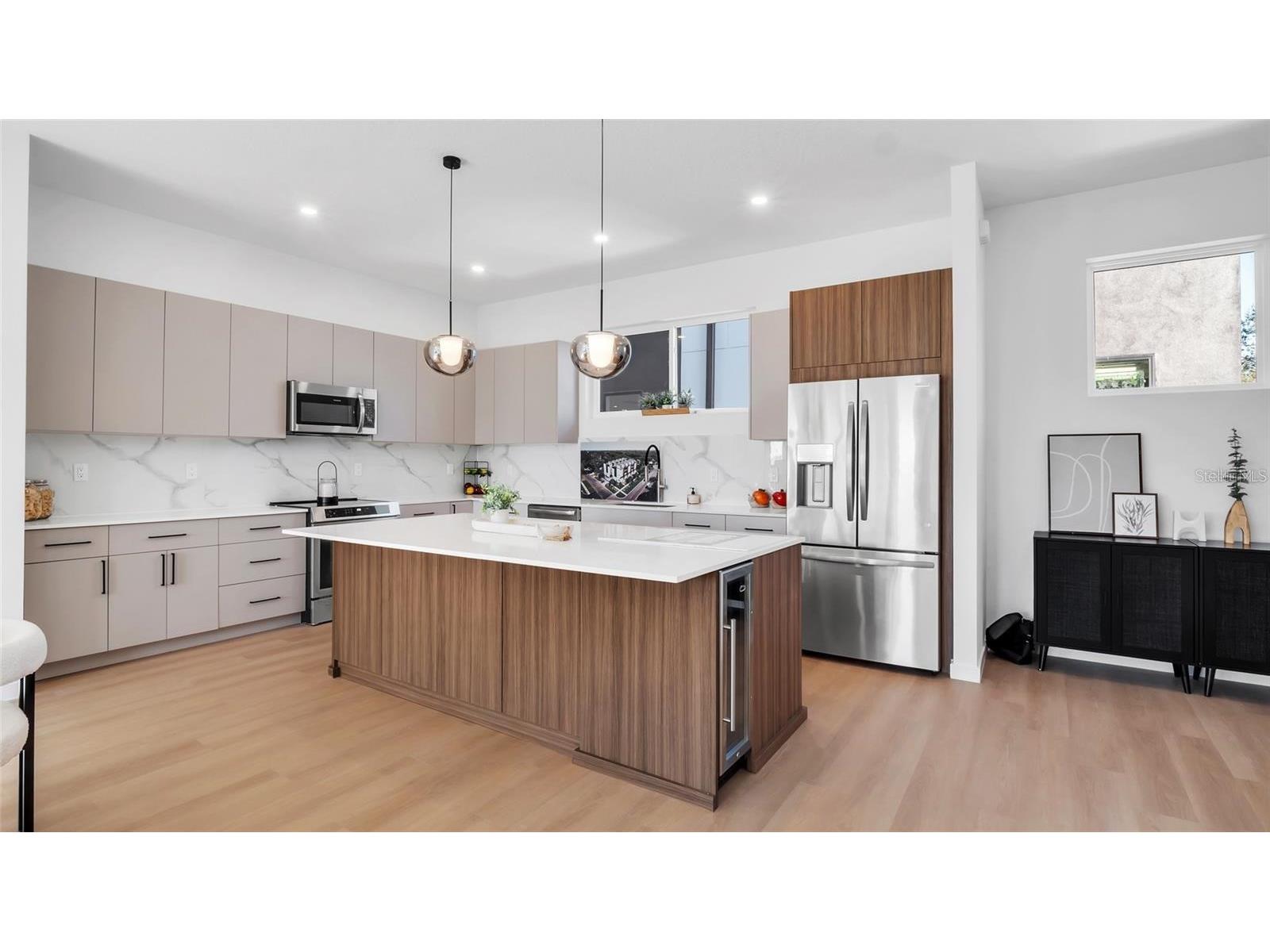 2118 4th Street S Saint Petersburg FL 33705 TB8470748 image24