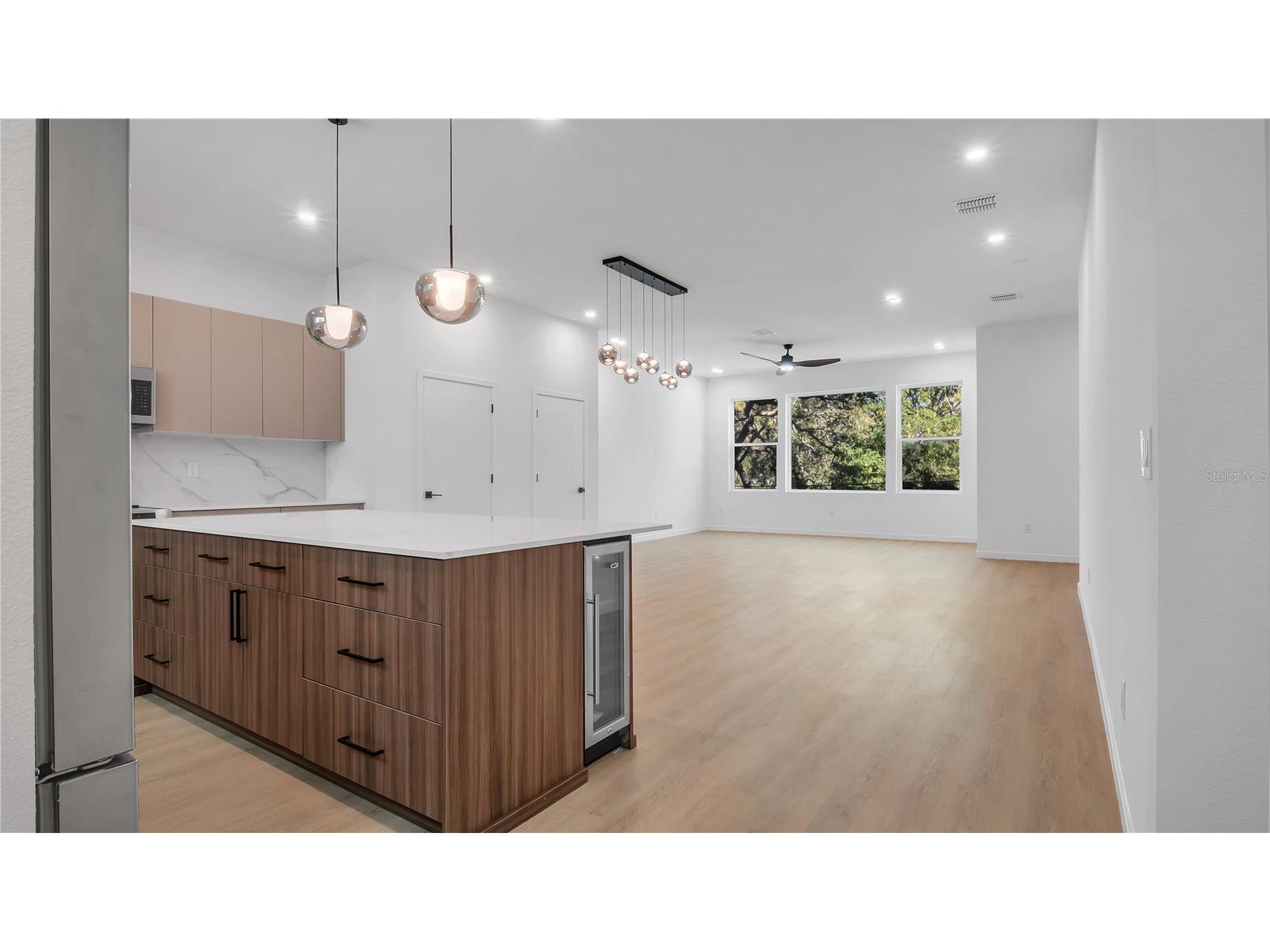 2118 4th Street S Saint Petersburg FL 33705 TB8470748 image30