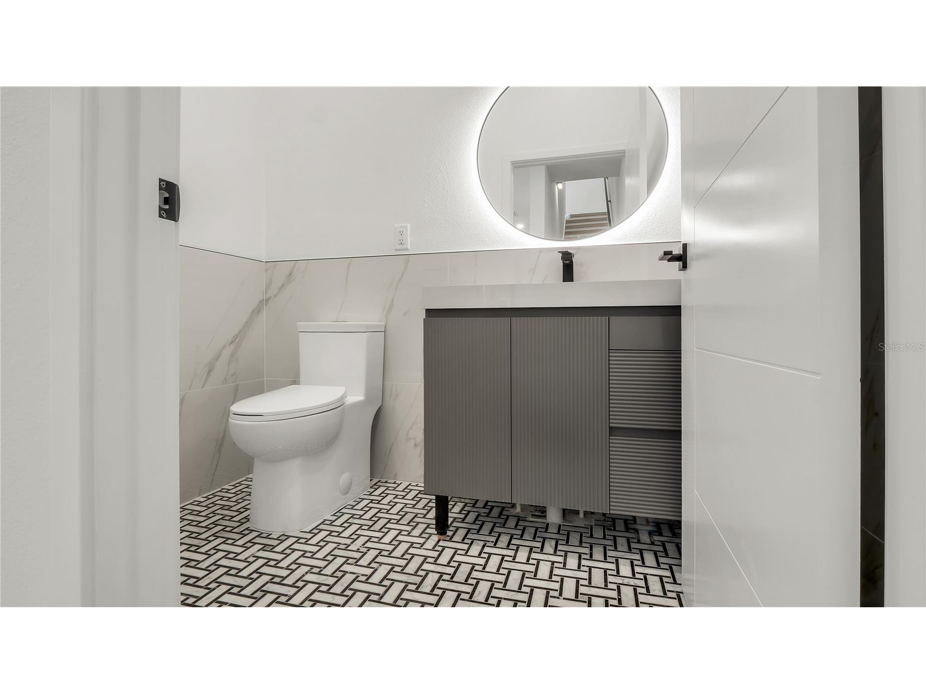 2118 4th Street S Saint Petersburg FL 33705 TB8470748 image34