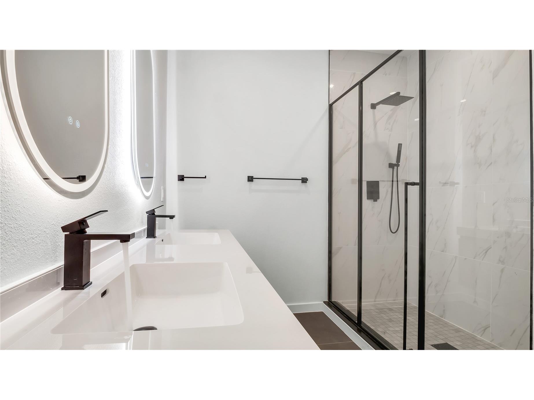 2118 4th Street S Saint Petersburg FL 33705 TB8470748 image42