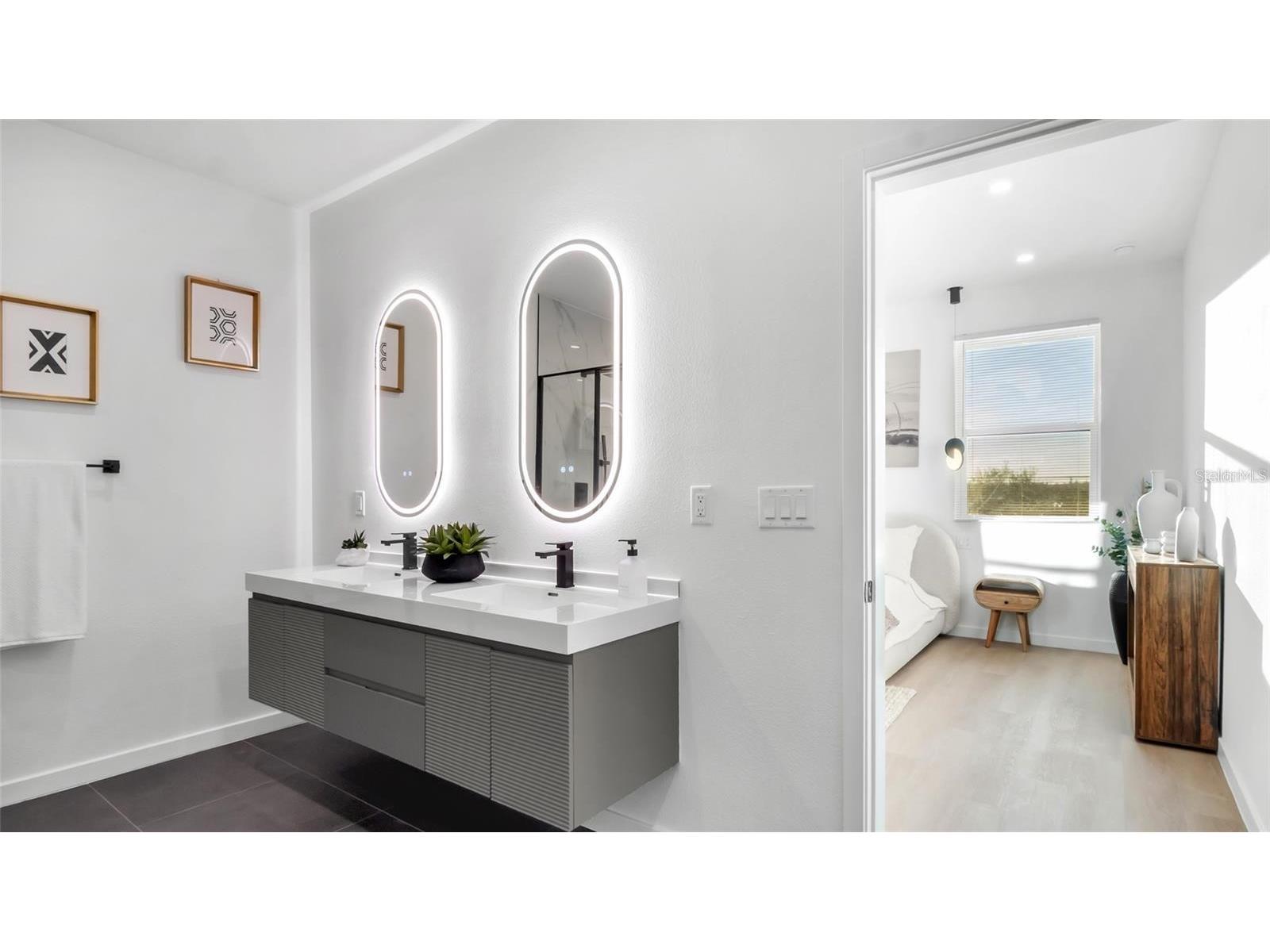 2118 4th Street S Saint Petersburg FL 33705 TB8470748 image45