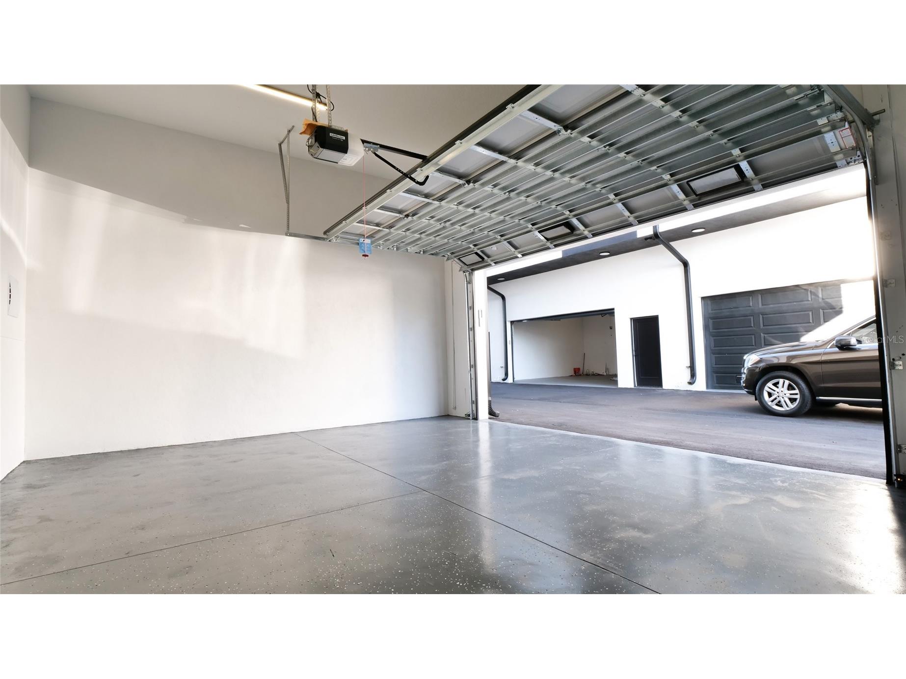 2118 4th Street S Saint Petersburg FL 33705 TB8470748 image58