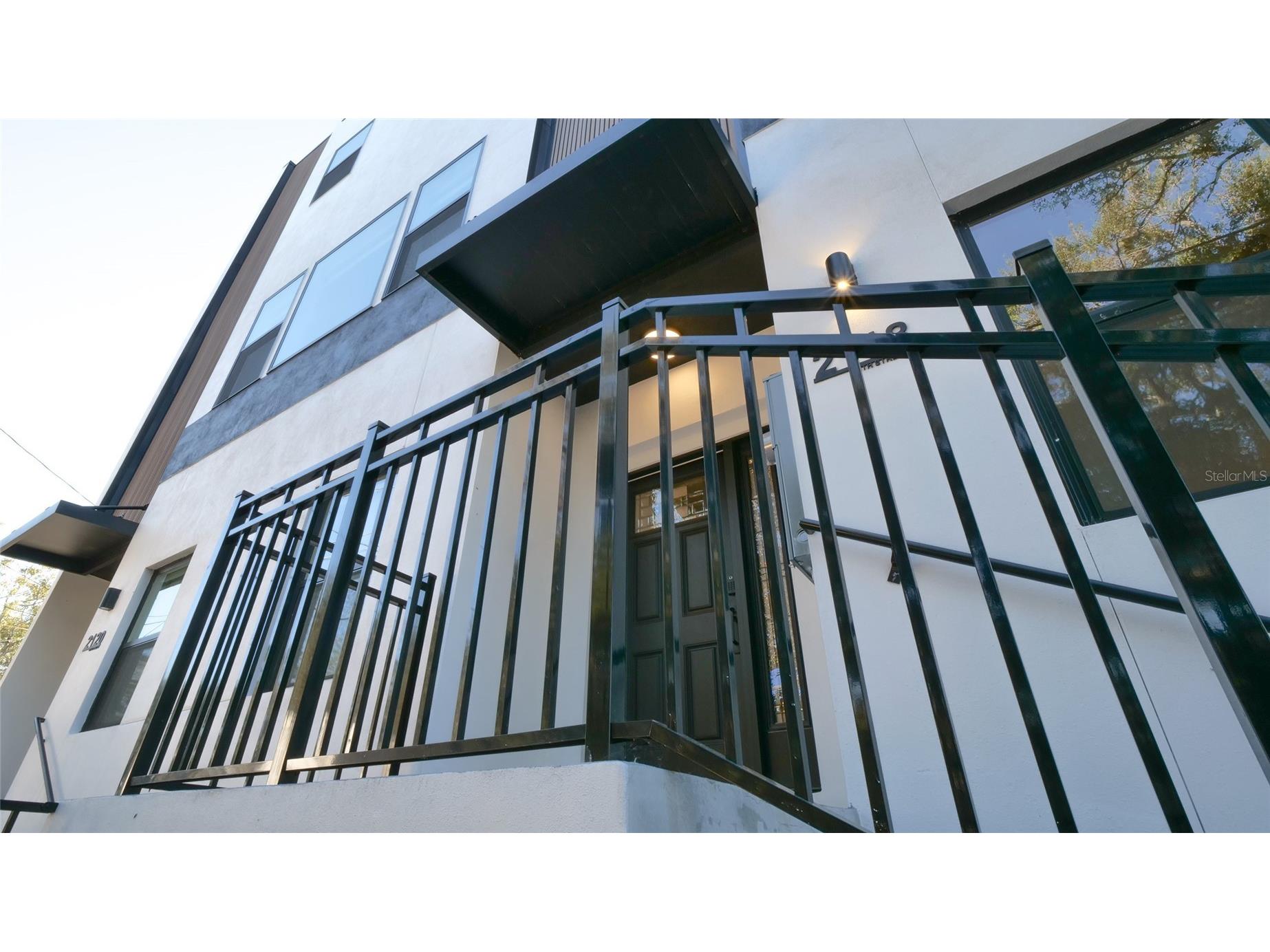 2118 4th Street S Saint Petersburg FL 33705 TB8470748 image6