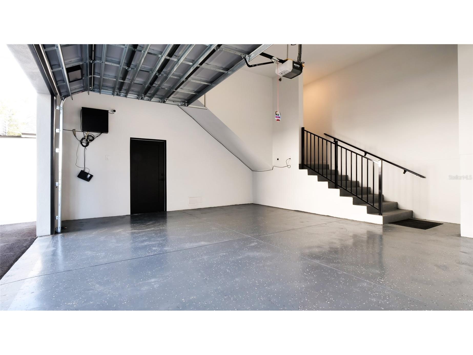 2118 4th Street S Saint Petersburg FL 33705 TB8470748 image60