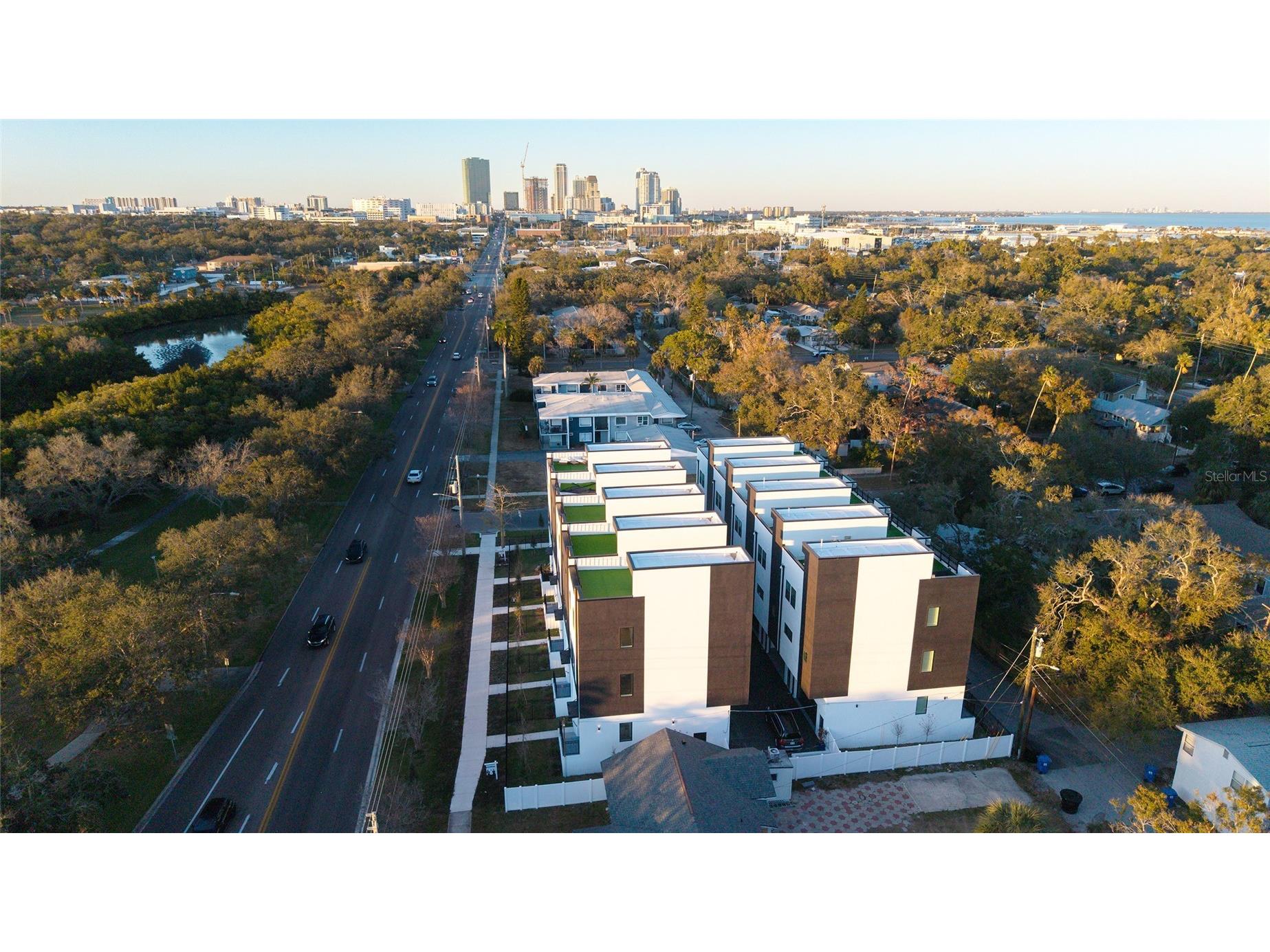 2118 4th Street S Saint Petersburg FL 33705 TB8470748 image64