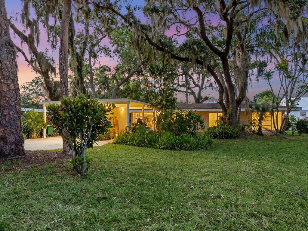 2118 7th Street W Palmetto FL 34221 A4568774 image1