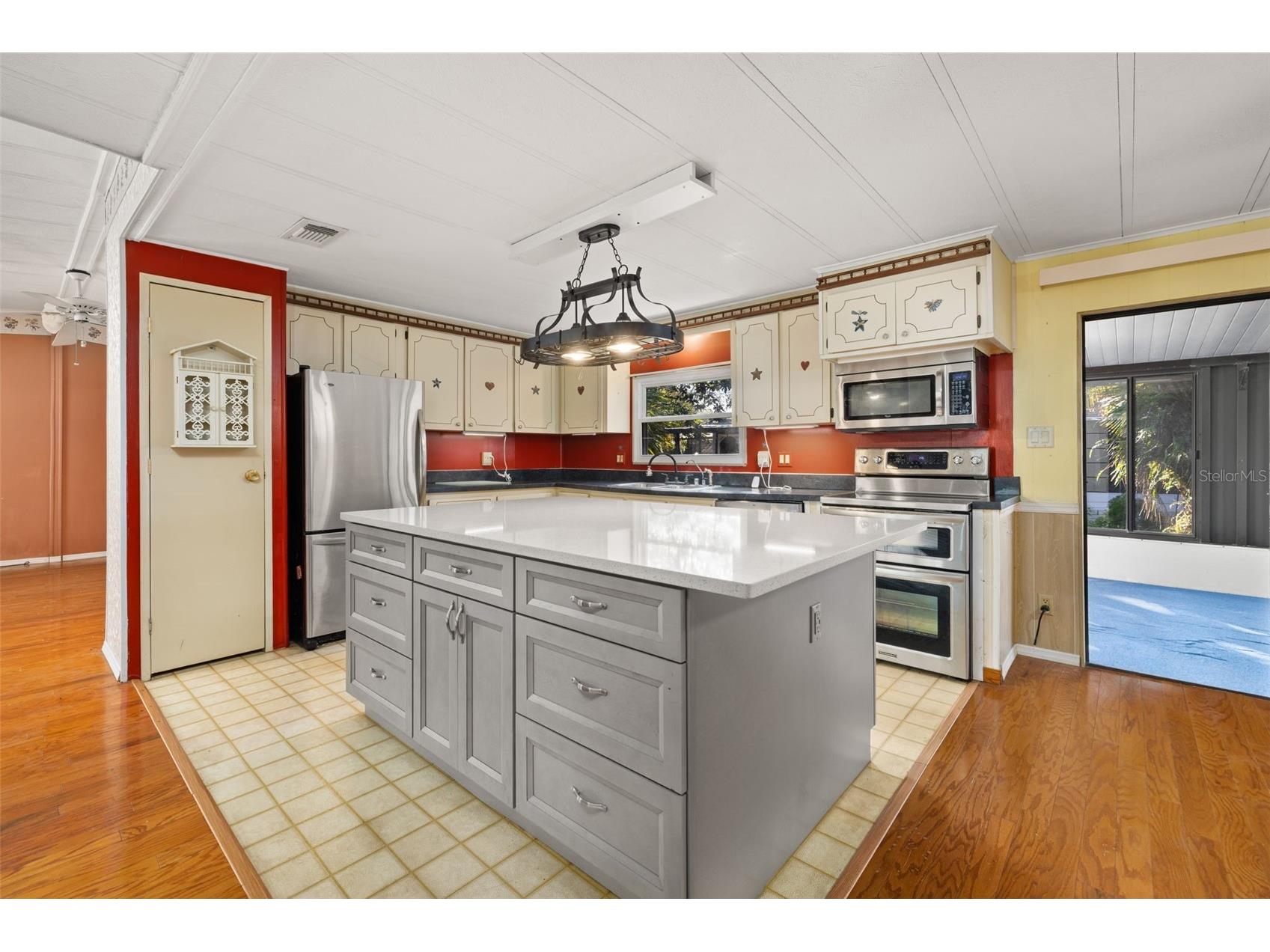 2118 Canopy Circle Zellwood FL 32798 - COHEN AND GRASSMERE O6367458 image13