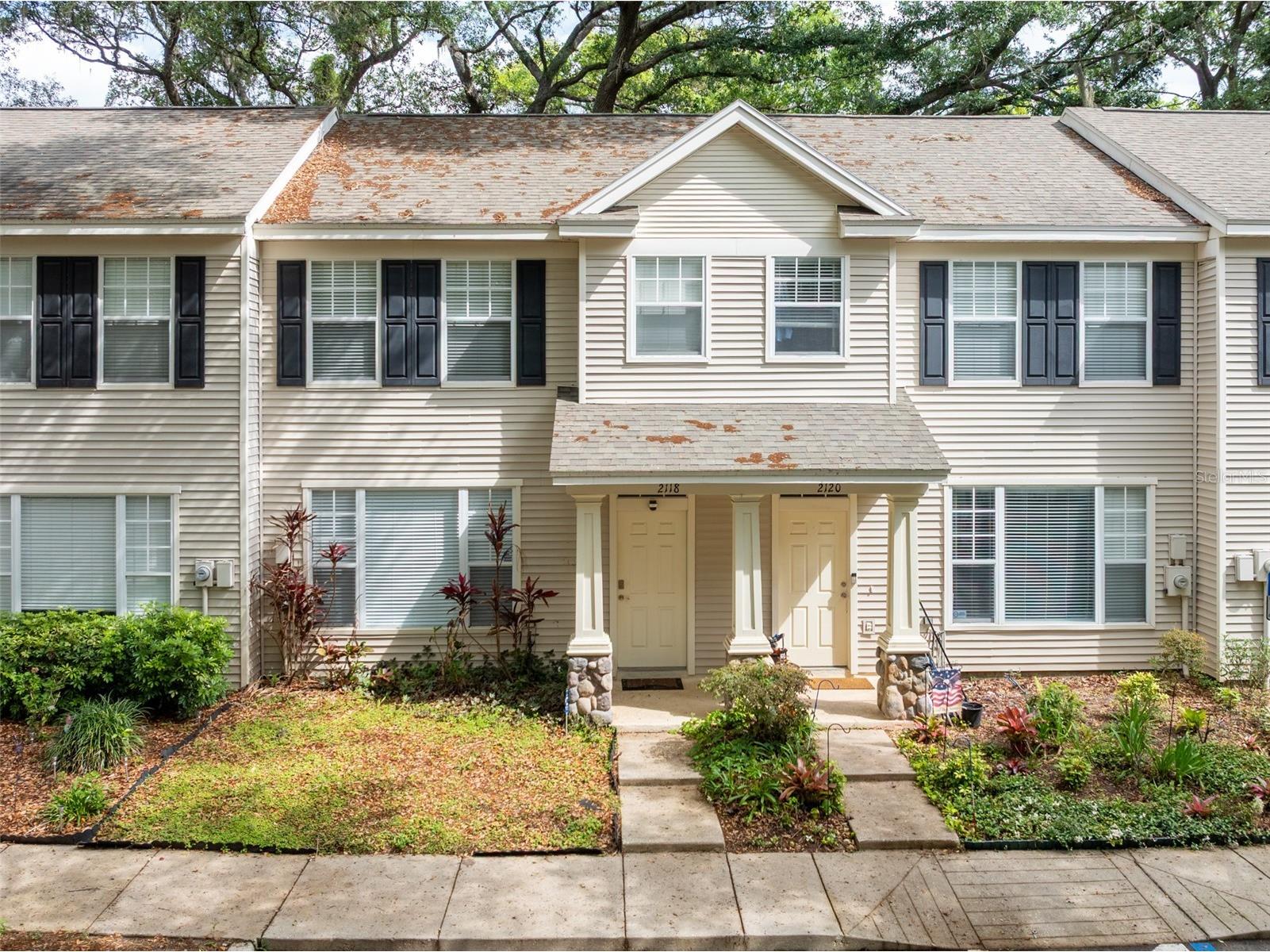 2118 Golden Oak Ln Valrico FL 33594 TB8497732 image1
