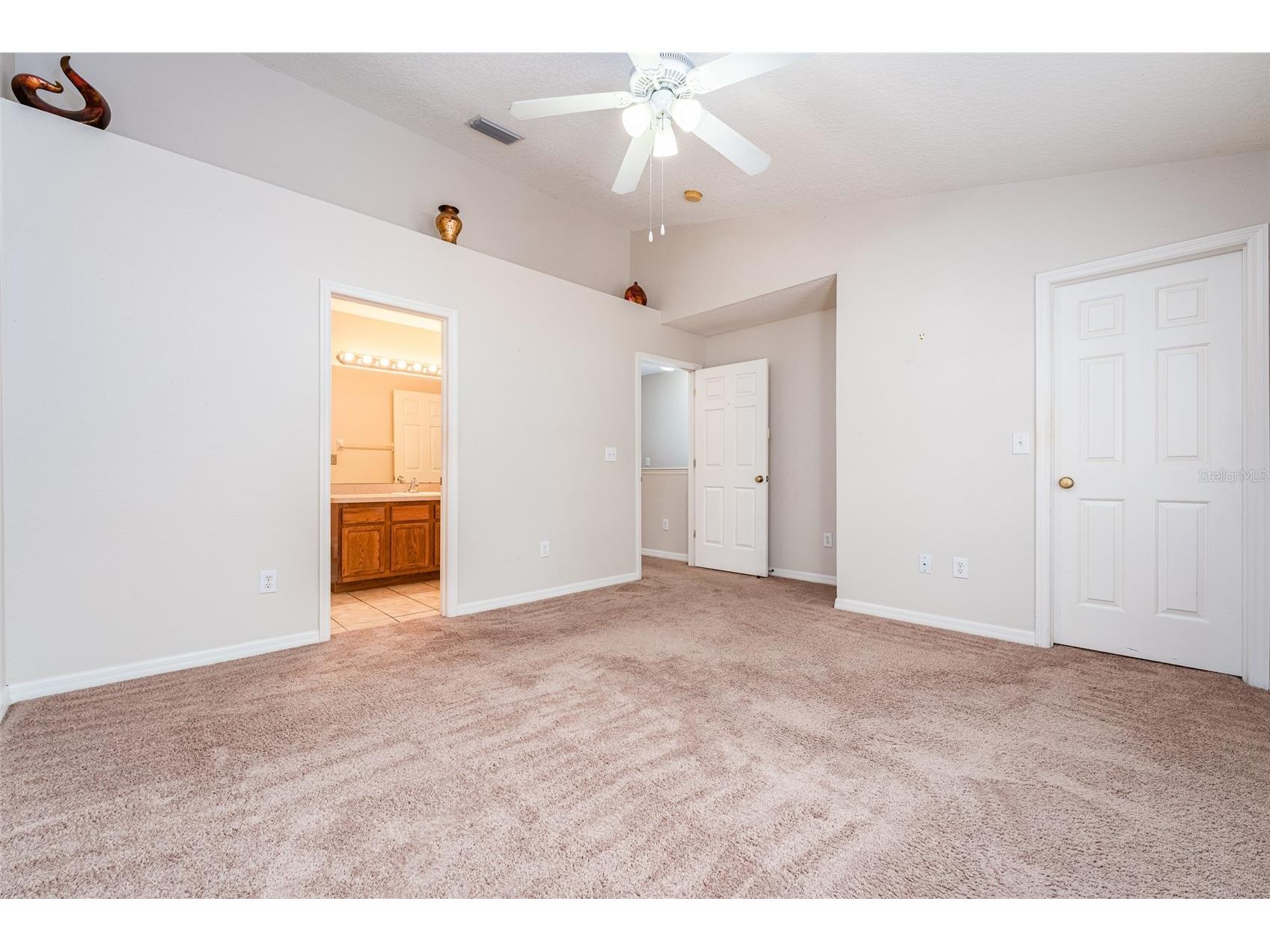 2118 Golden Oak Ln Valrico FL 33594 TB8497732 image17