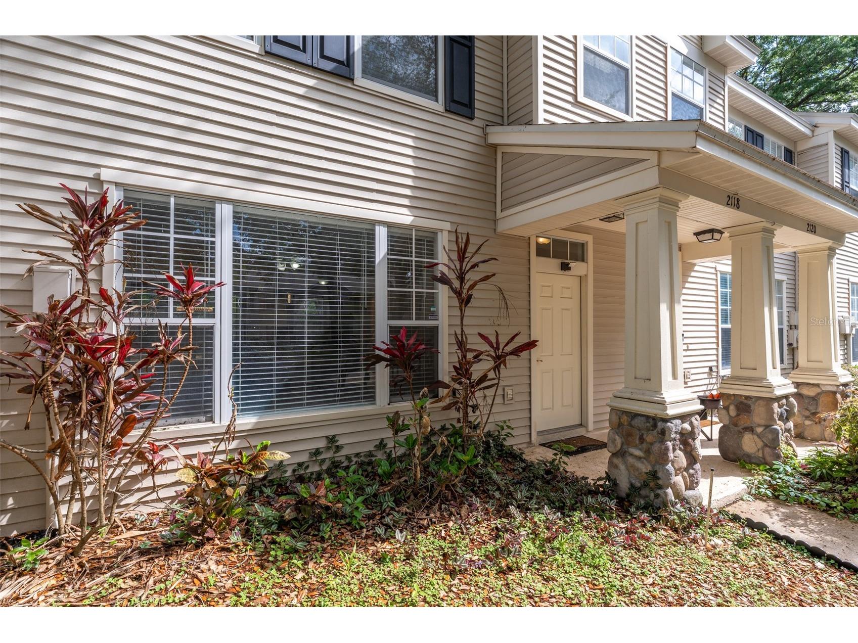2118 Golden Oak Ln Valrico FL 33594 TB8497732 image3
