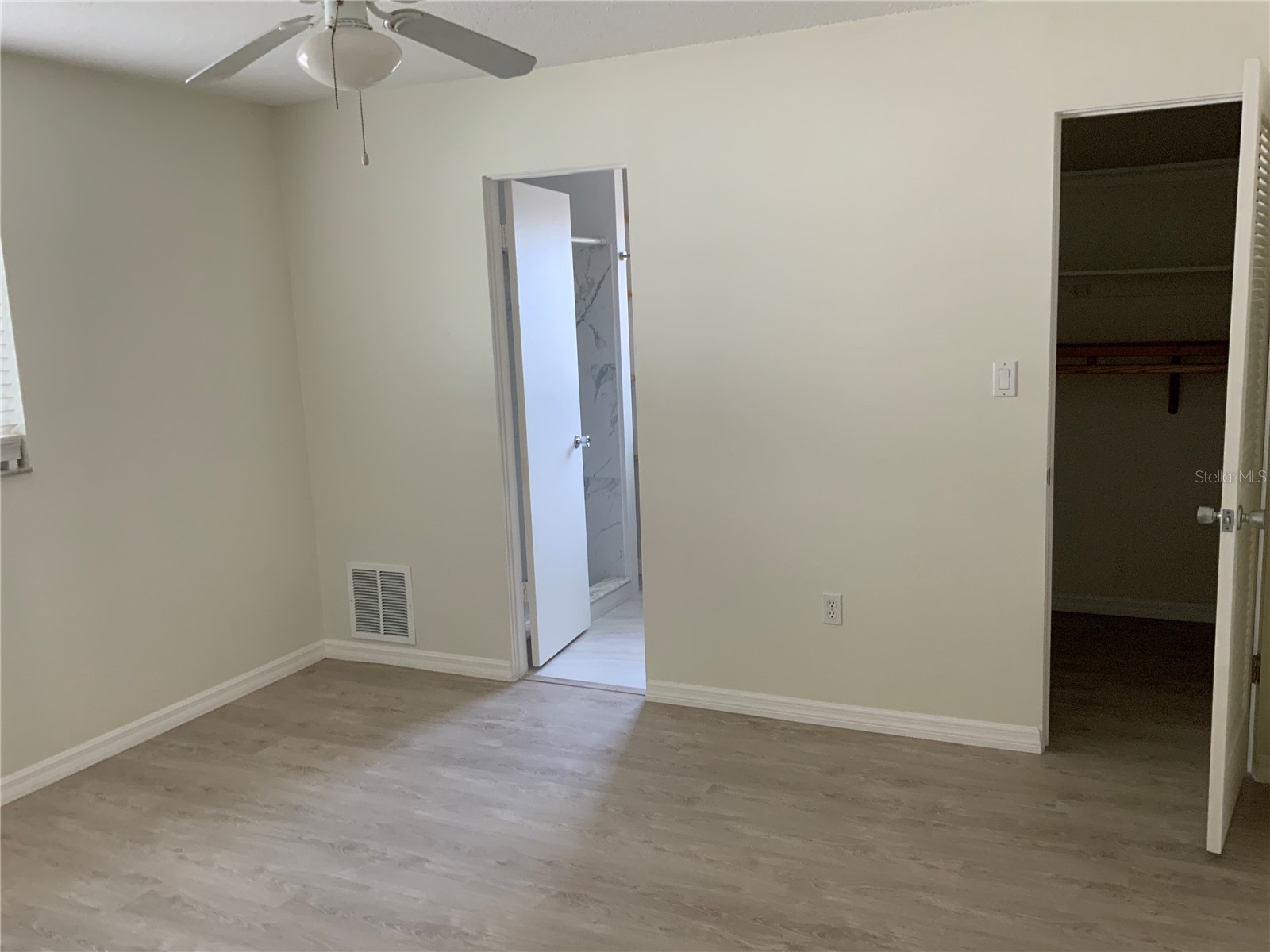 2118 Michele Drive Sarasota FL 34231 N6143453 image11