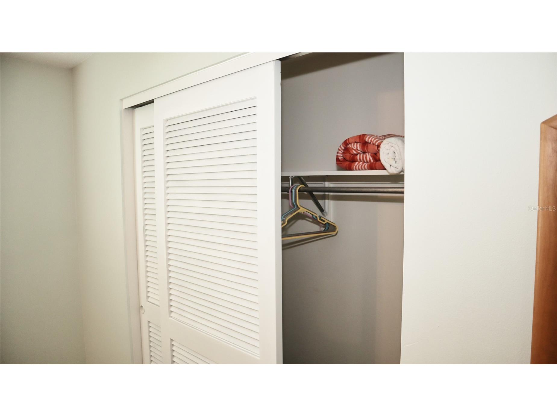 2118 Michele Drive Sarasota FL 34231 N6143453 image45