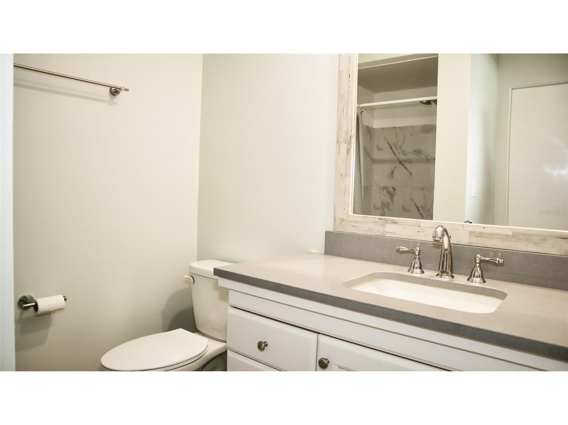 2118 Michele Drive Sarasota FL 34231 N6143453 image46
