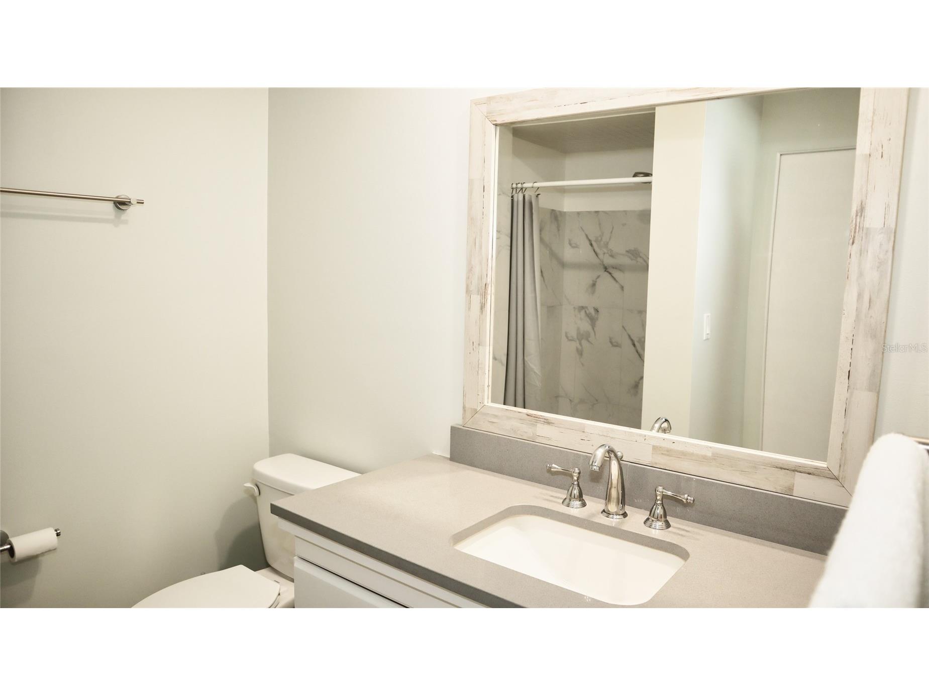 2118 Michele Drive Sarasota FL 34231 N6143453 image47