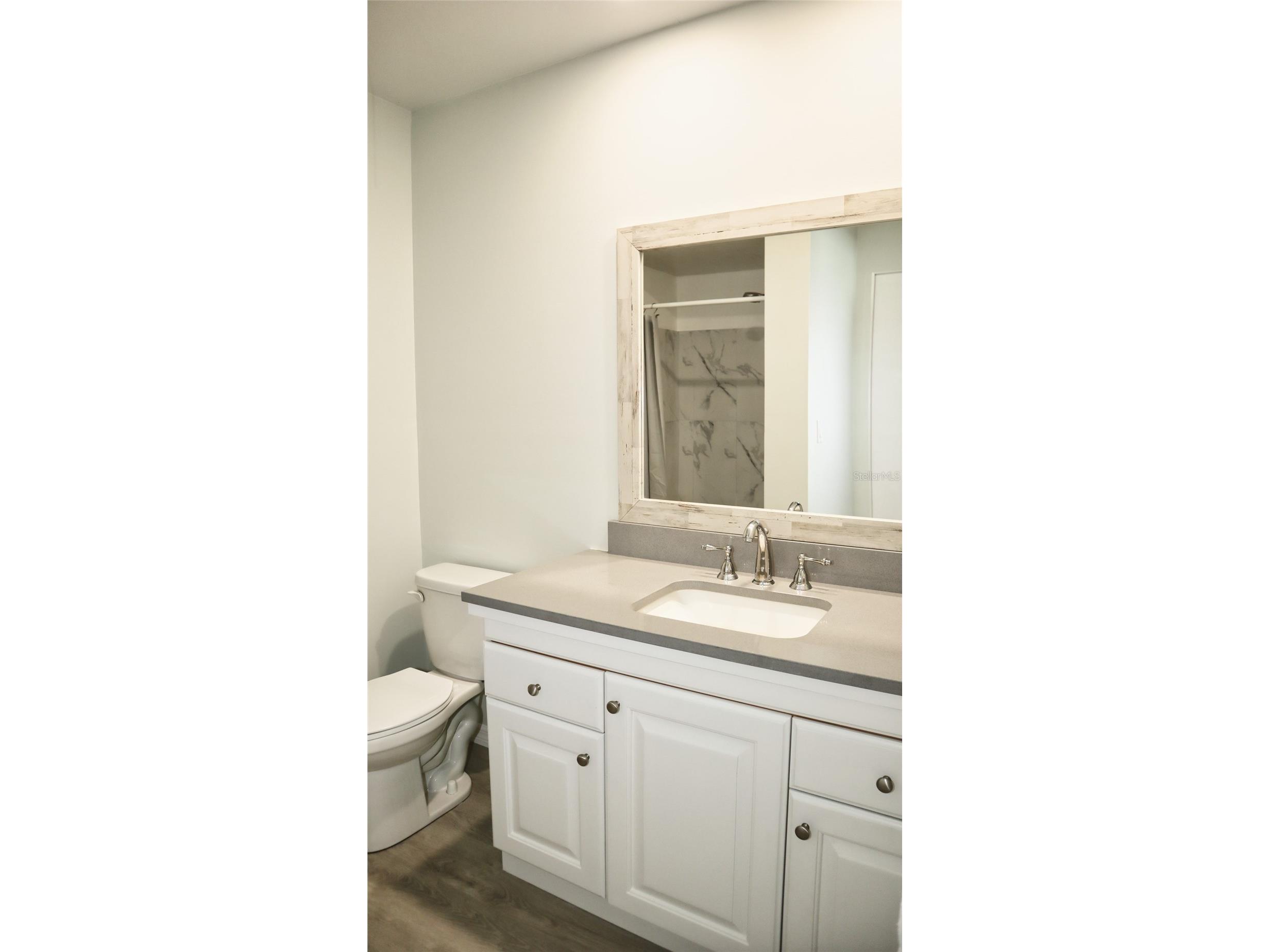 2118 Michele Drive Sarasota FL 34231 N6143453 image48