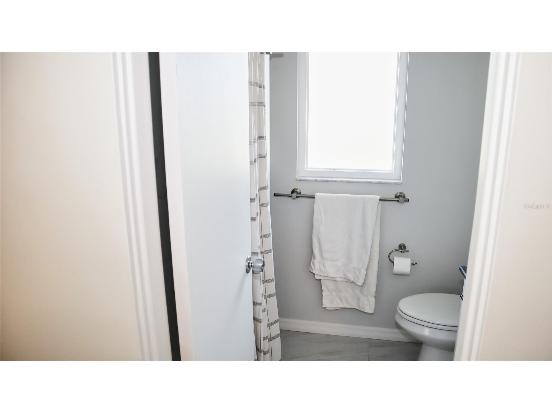 2118 Michele Drive Sarasota FL 34231 N6143453 image73