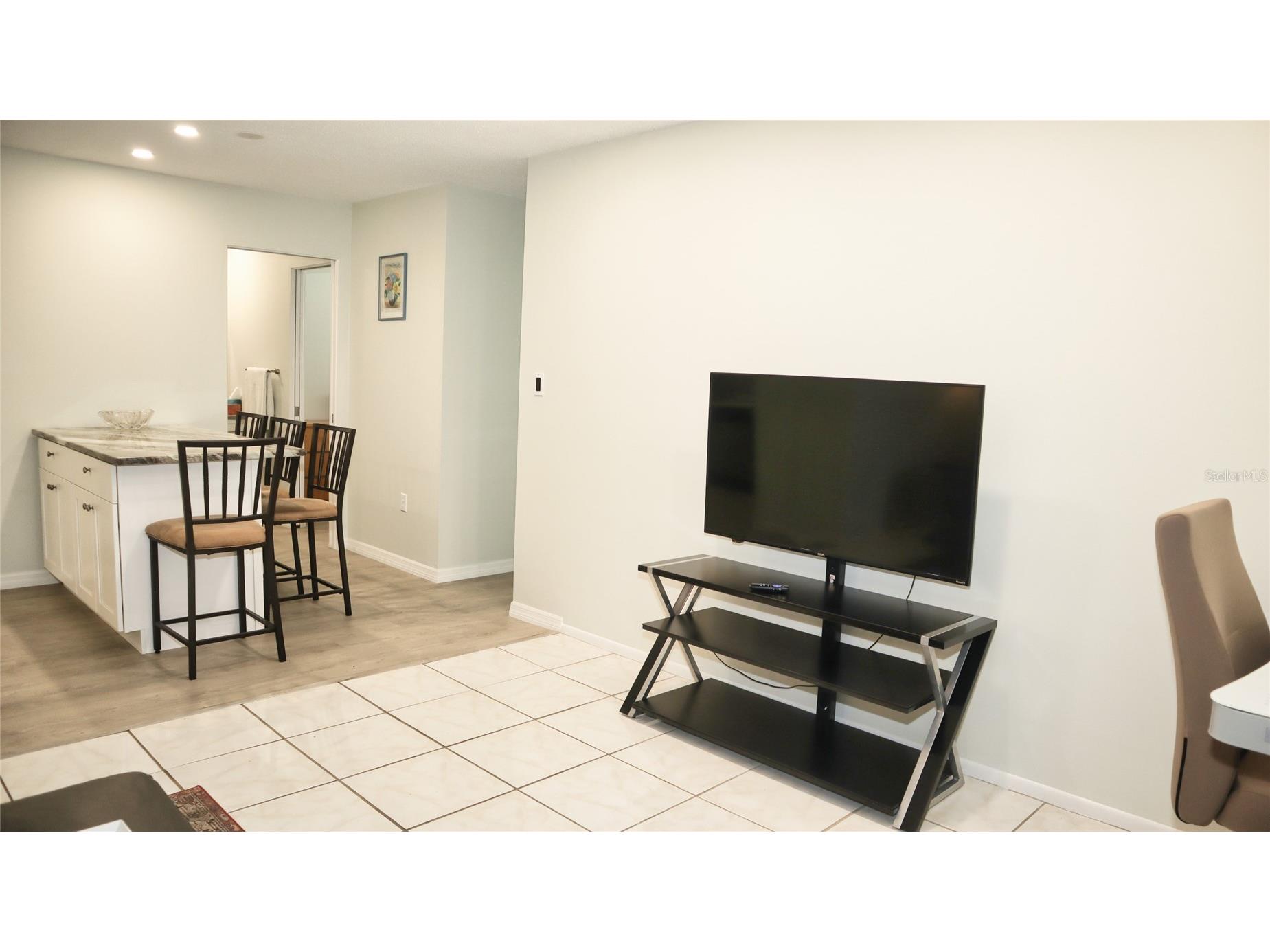 2118 Michele Drive Sarasota FL 34231 N6143453 image80