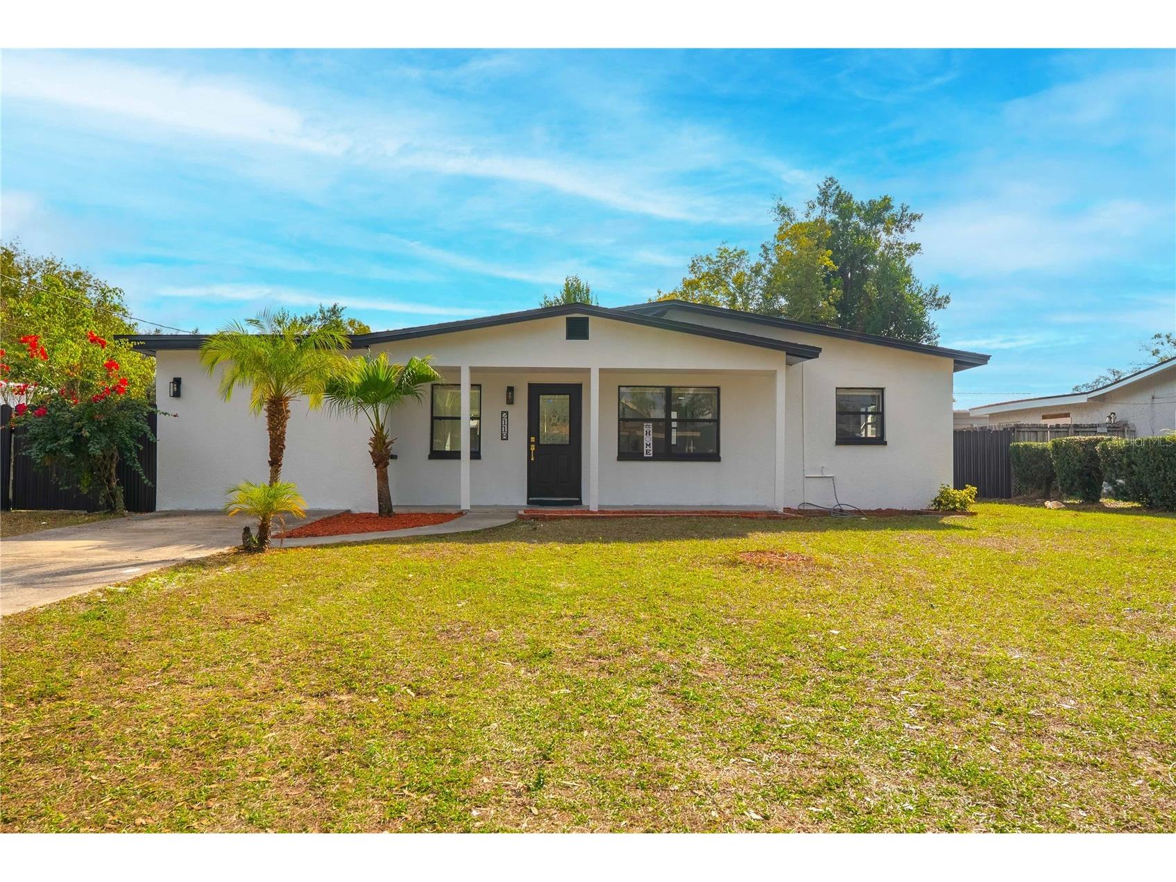 2118 W Sewaha Street Tampa FL 33612 TB8457062 image1