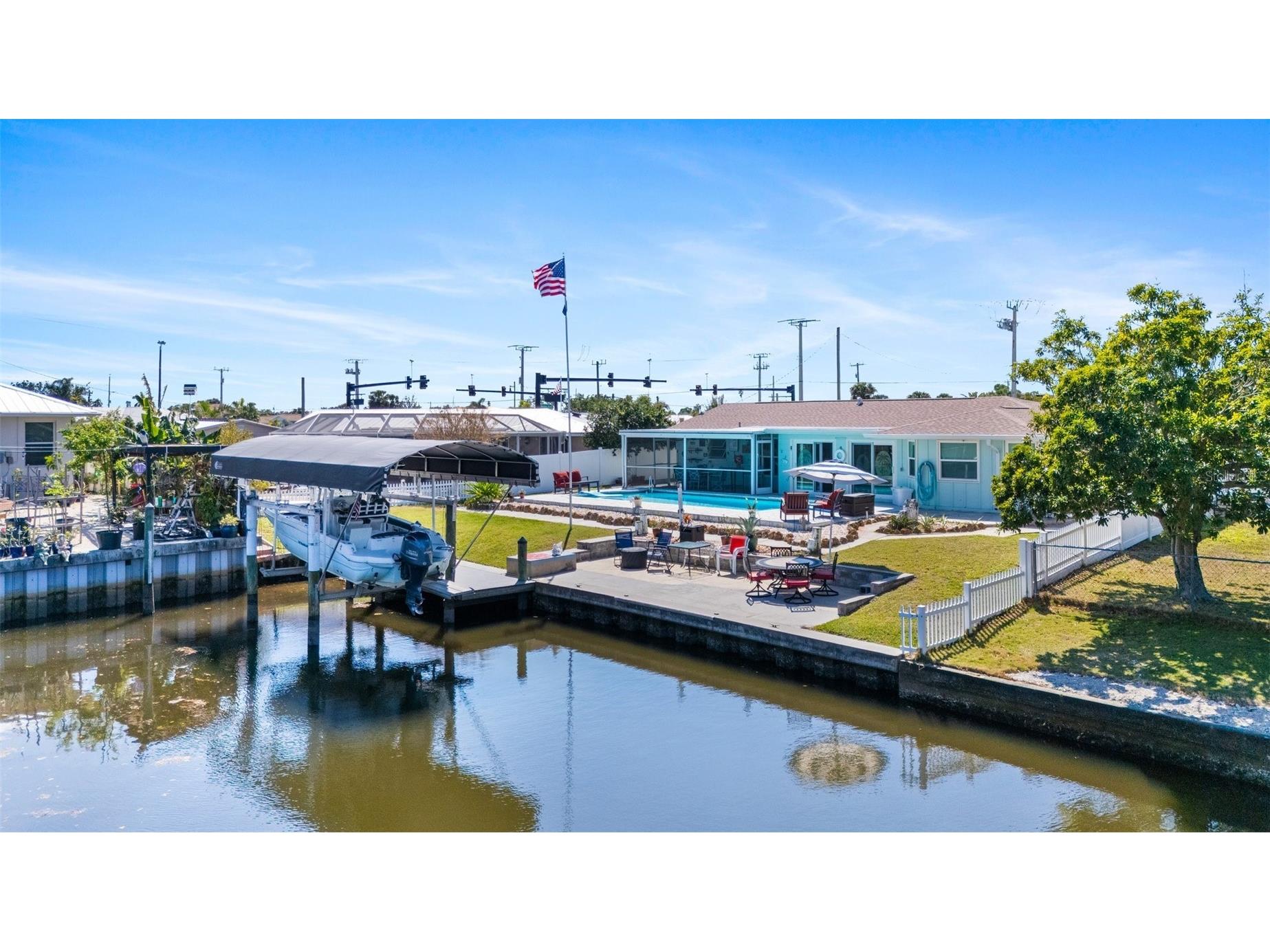21184 Edgewater Drive Port Charlotte FL 33952 - SUNRISE WATERWAY C7521587 image1