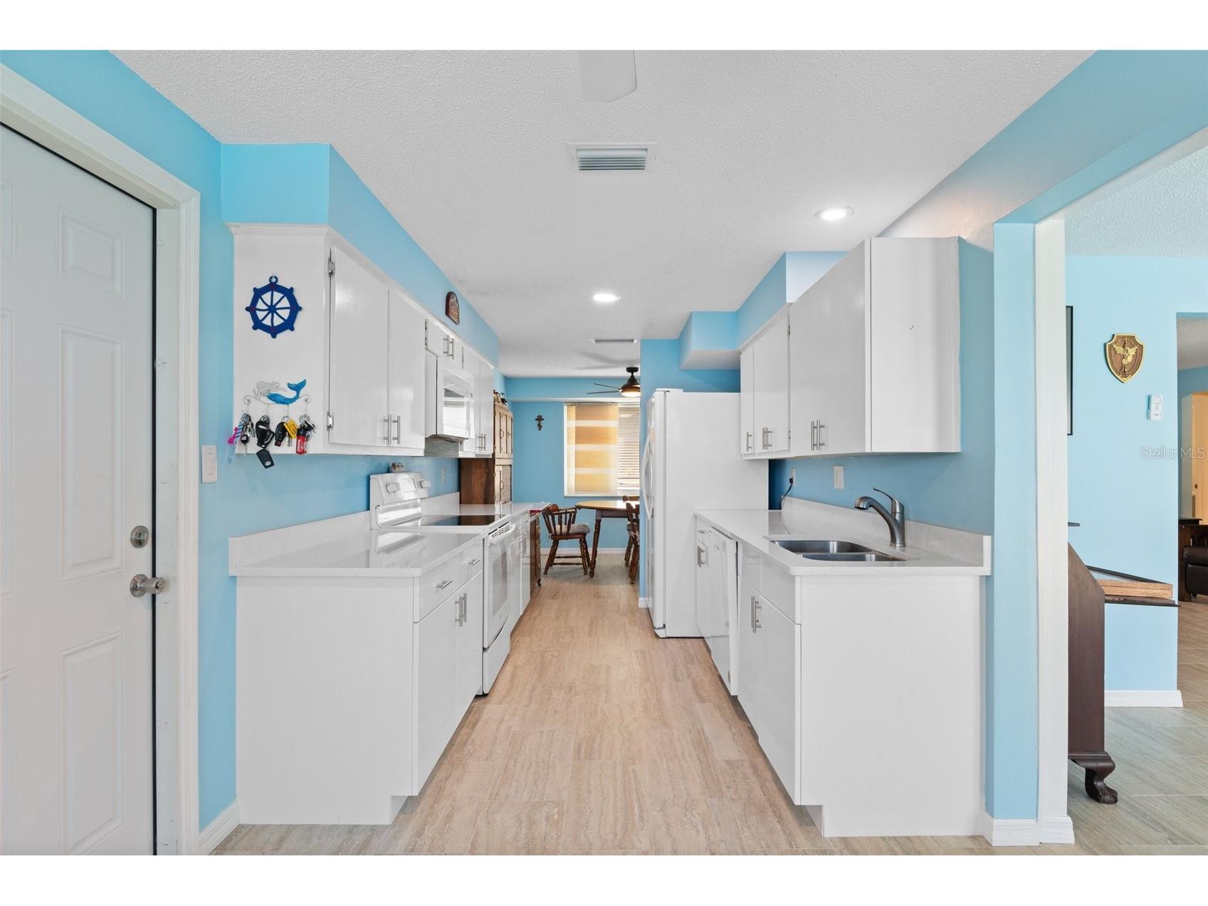 21184 Edgewater Drive Port Charlotte FL 33952 - SUNRISE WATERWAY C7521587 image9