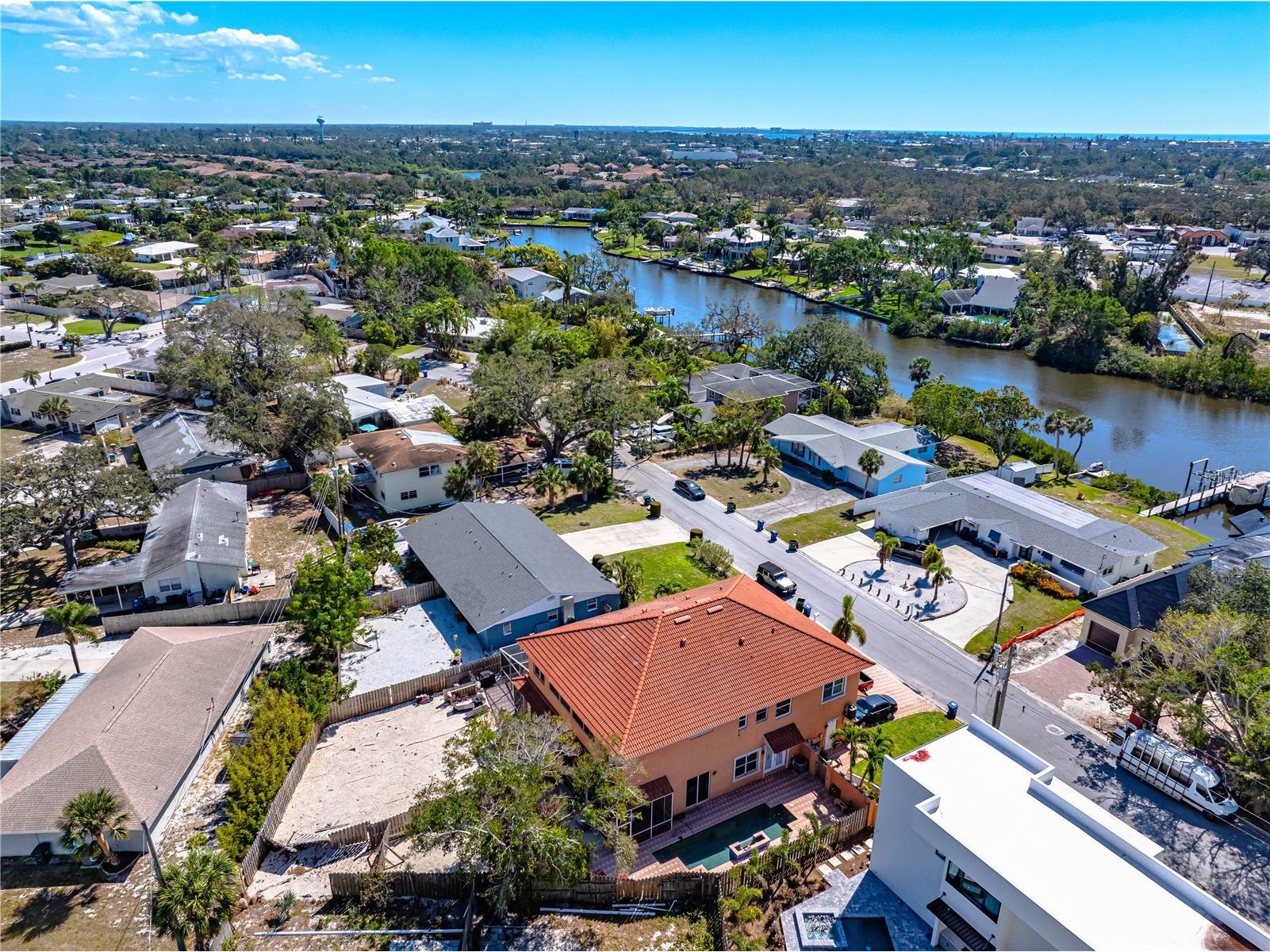 2119 & 2125 Montclair Drive #1 & 2 Sarasota FL 34231 A4696057 image14