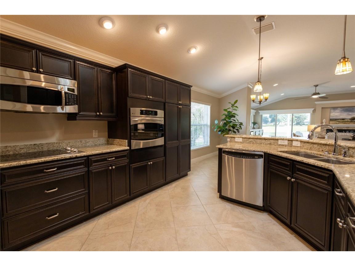 2119 Chalmer Terrace The Villages FL 32162 W7881087 image41