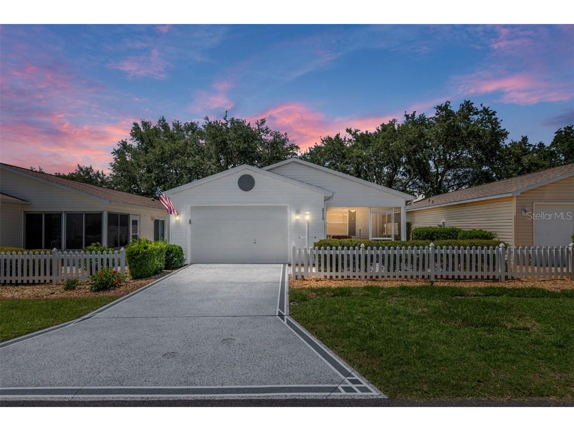 2119 Escobar Avenue The Villages FL 32159 G5070580 image1