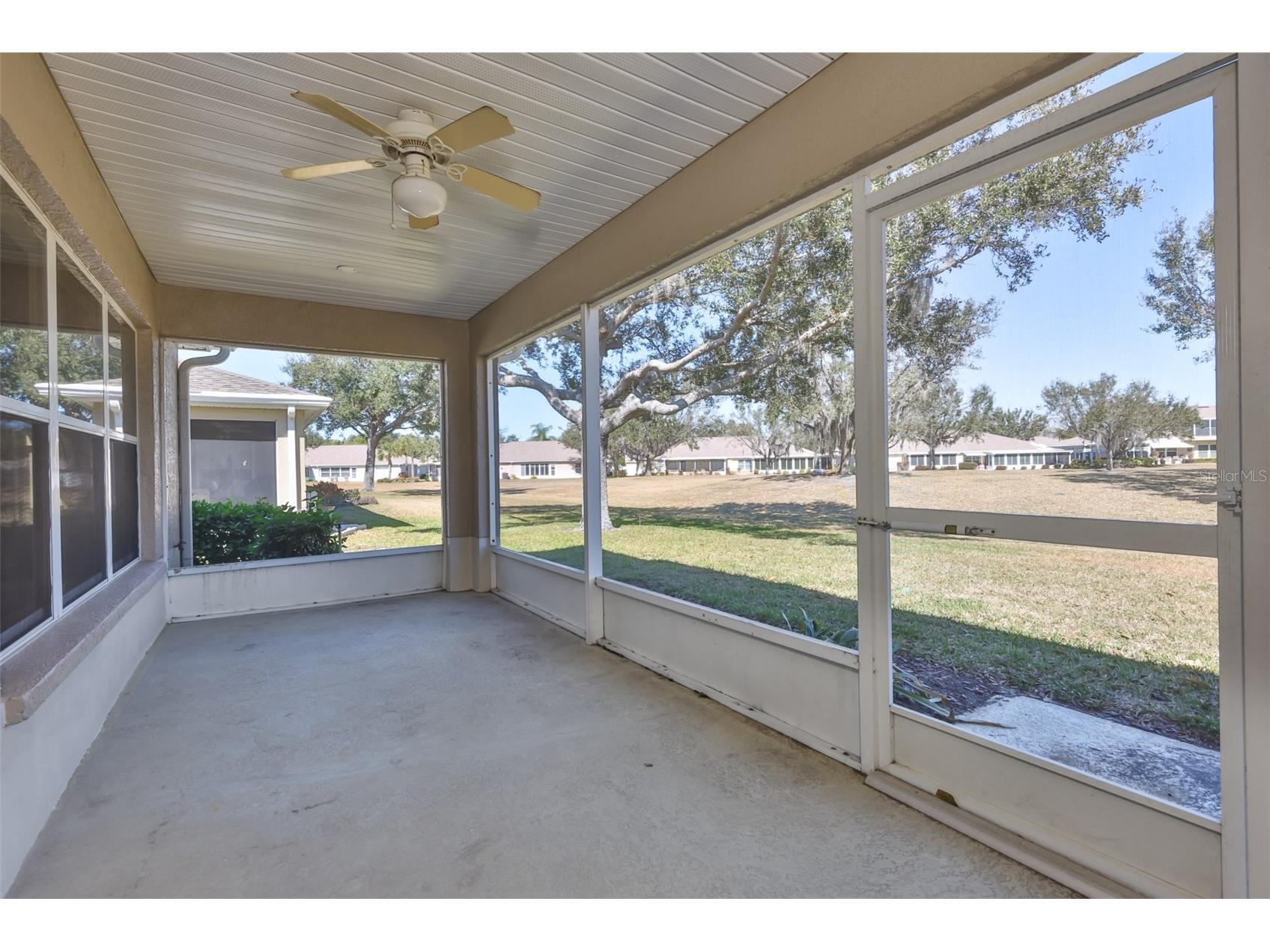 2119 Grantham Greens Drive Sun City Center FL 33573 TB8474801 image32