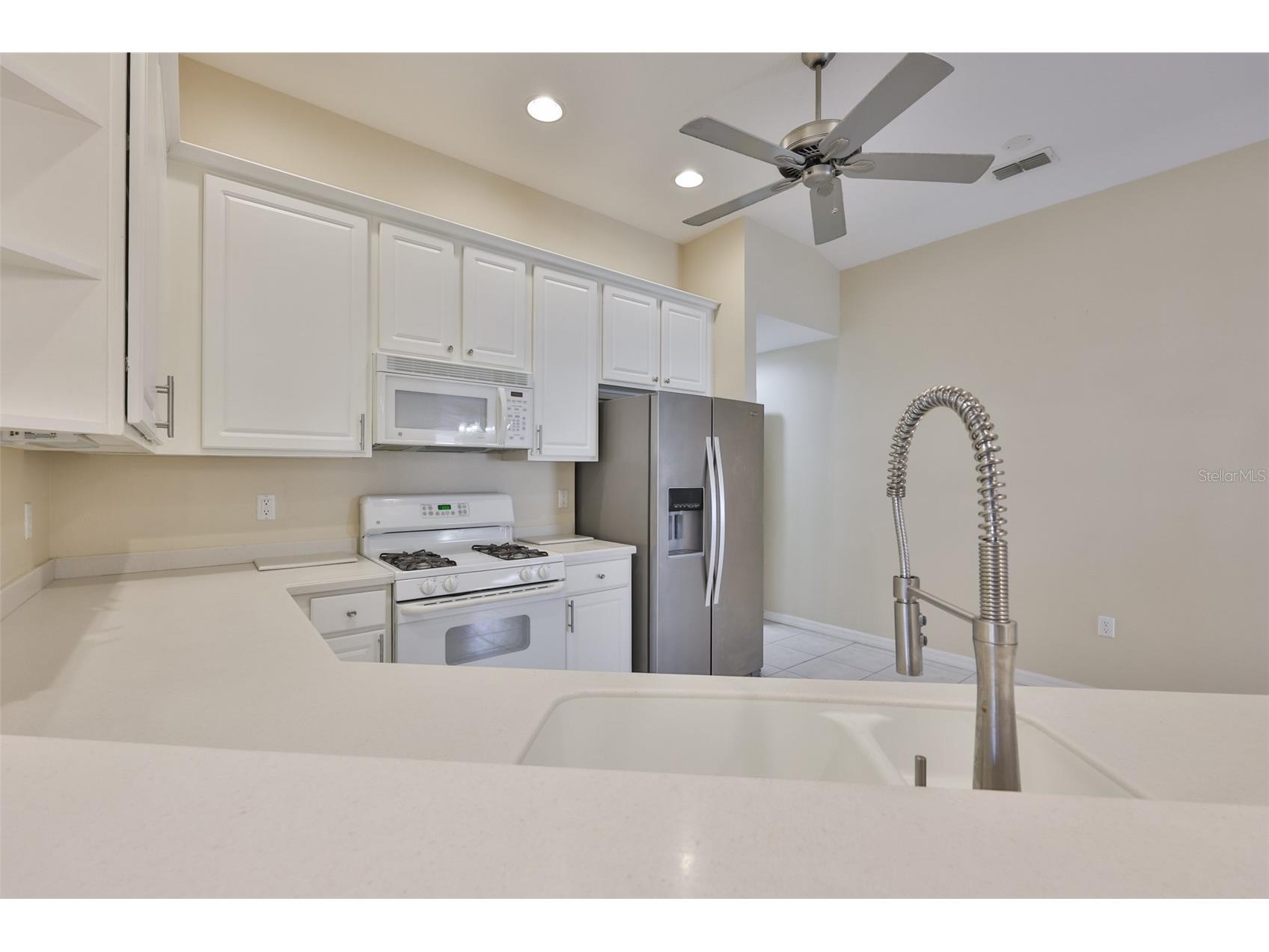 2119 Grantham Greens Drive Sun City Center FL 33573 TB8474801 image7