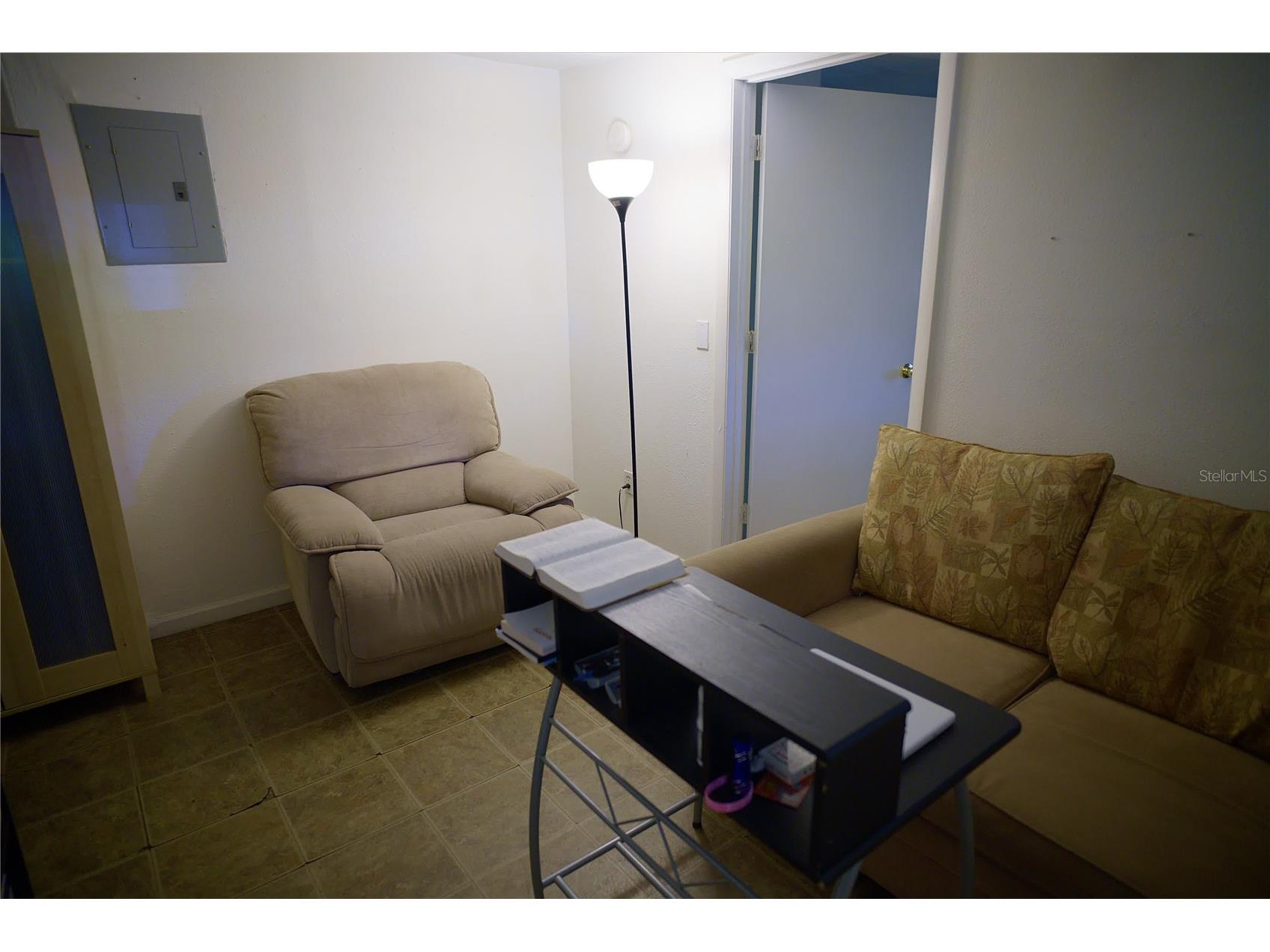 2119 S Fern Creek Avenue Orlando FL 32806 O6404839 image17