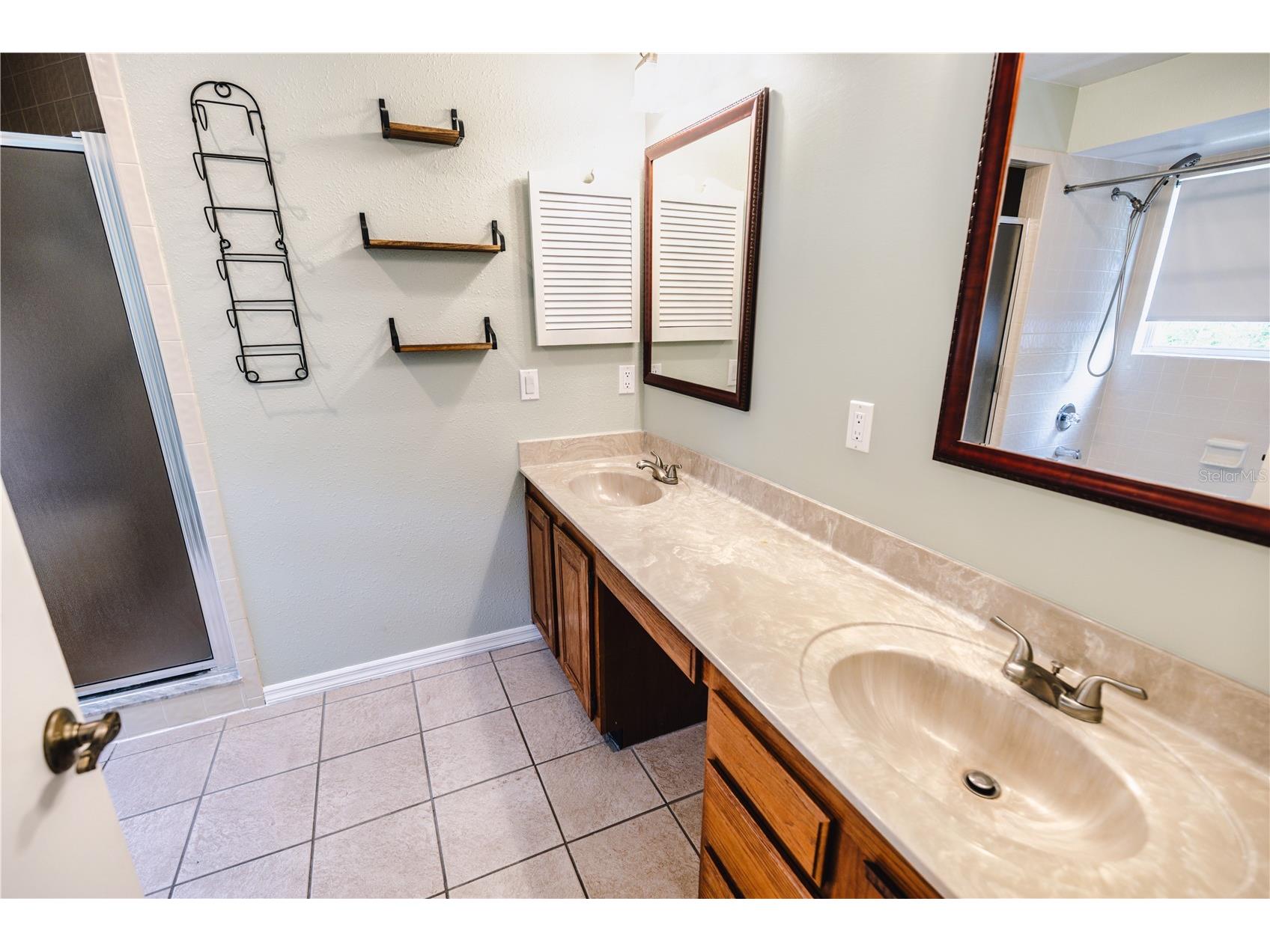 2119 Shady Oaks Drive Valrico FL 33594 TB8492389 image26