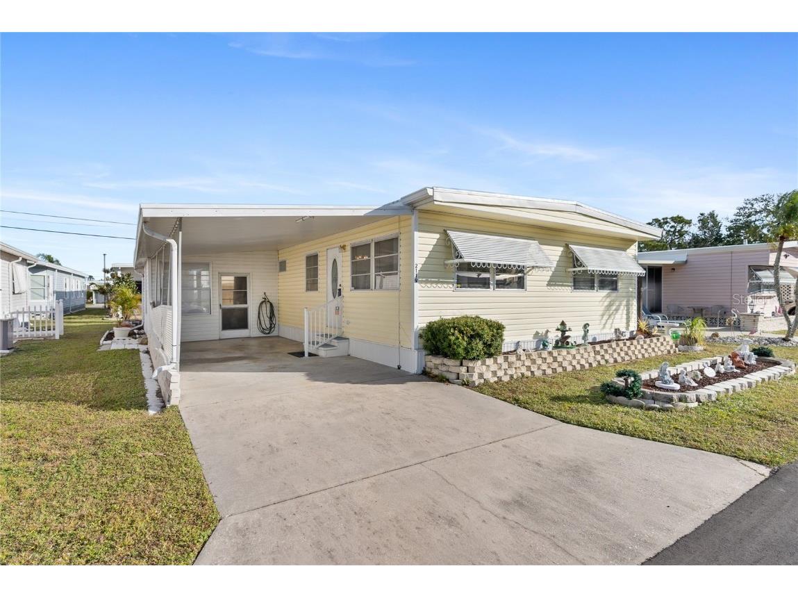 2119 Trotwood Drive Sarasota FL 34231 A4637760 image1