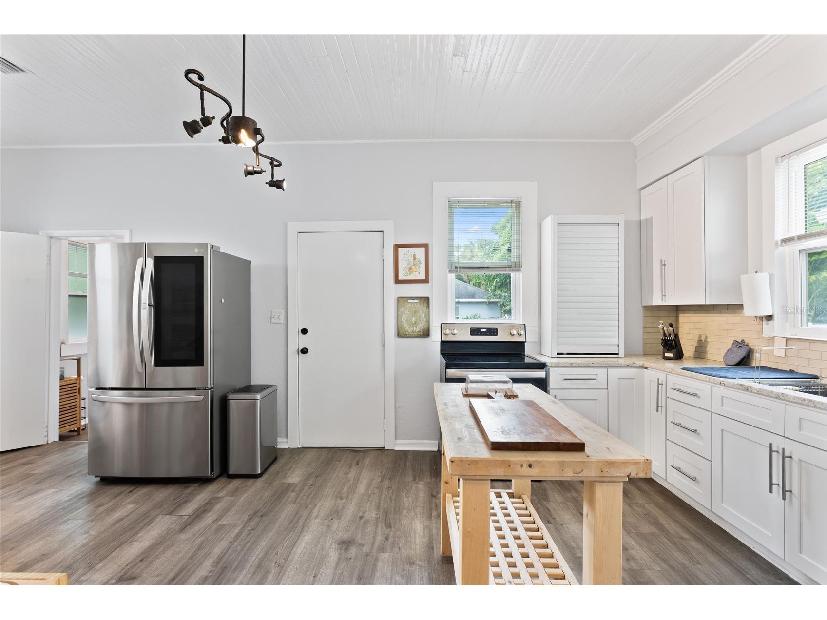 2119 W Spruce Street Tampa FL 33607 TB8470438 image34