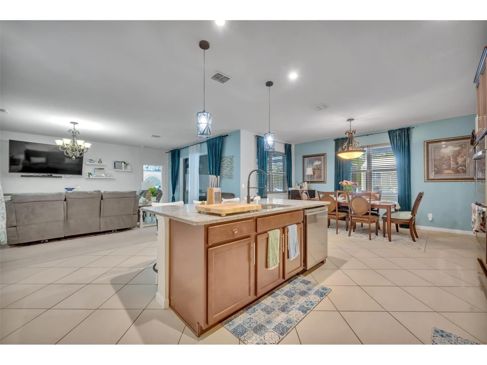 2119 White Dahlia Drive Apopka FL 32712 V4948165 image10