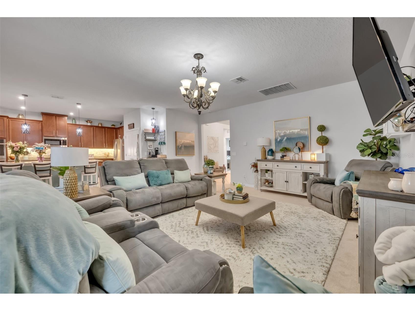 2119 White Dahlia Drive Apopka FL 32712 V4948165 image14