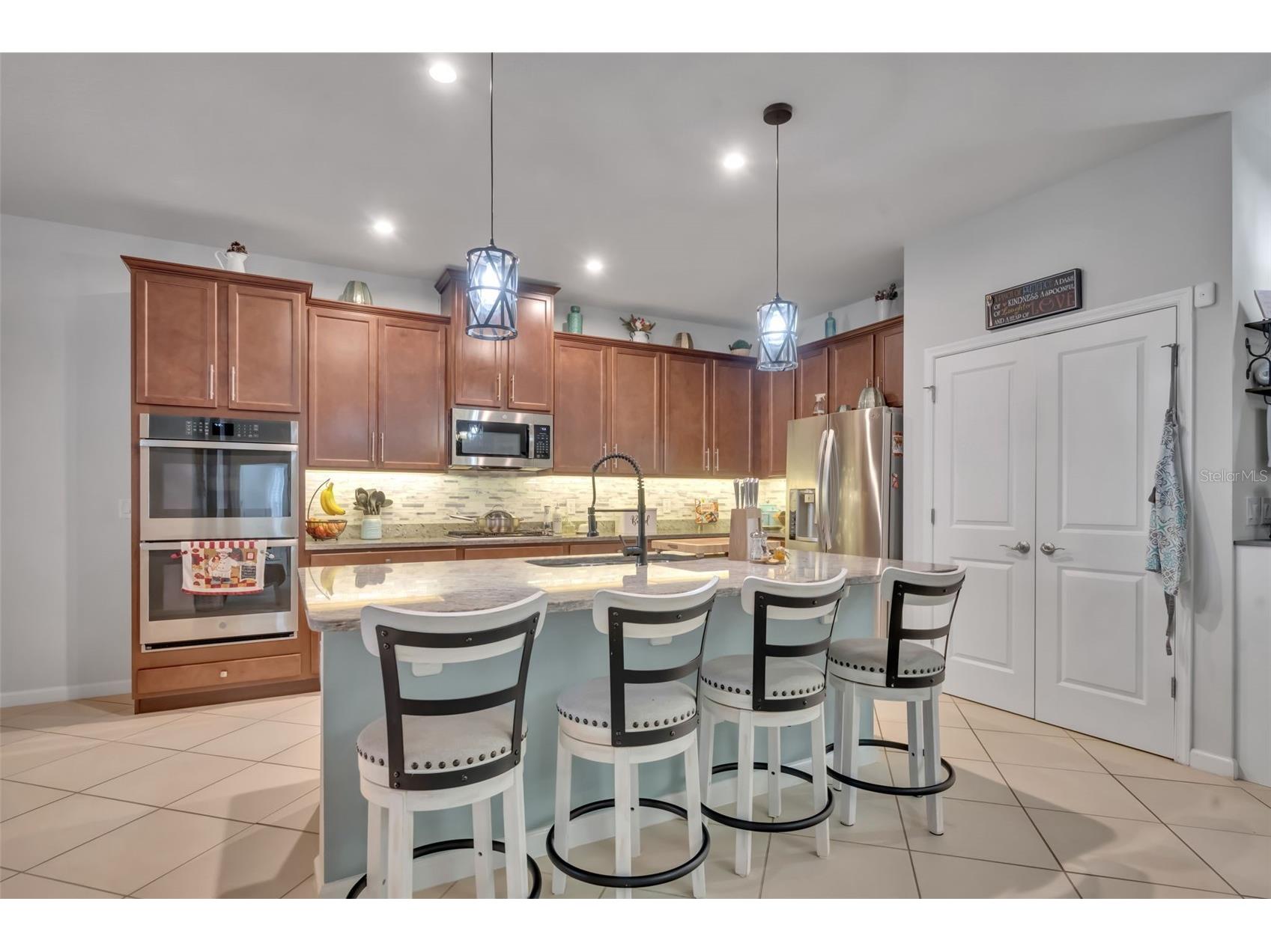 2119 White Dahlia Drive Apopka FL 32712 V4948165 image8