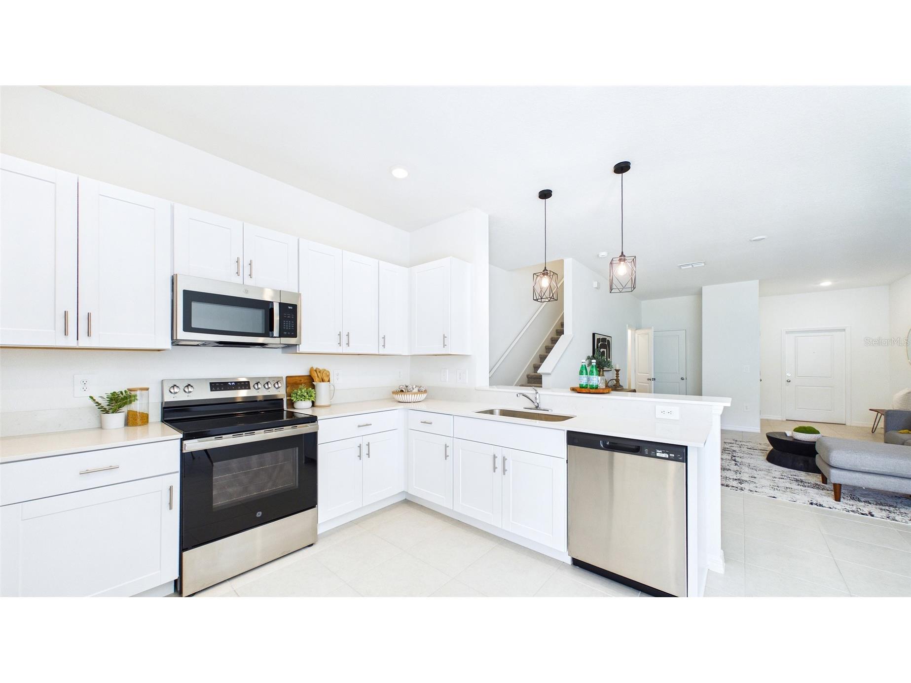 212 27th Street SE Ruskin FL 33570 TB8499344 image7