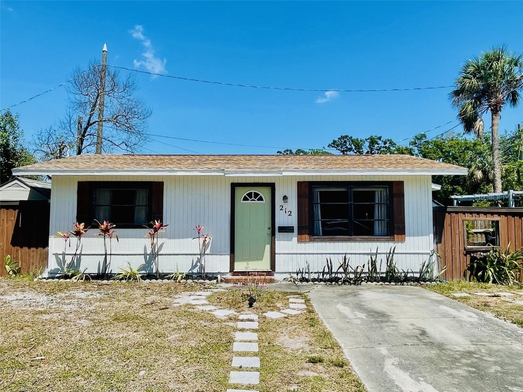 212 41st Street S Saint Petersburg FL 33711 TB8380314 image1