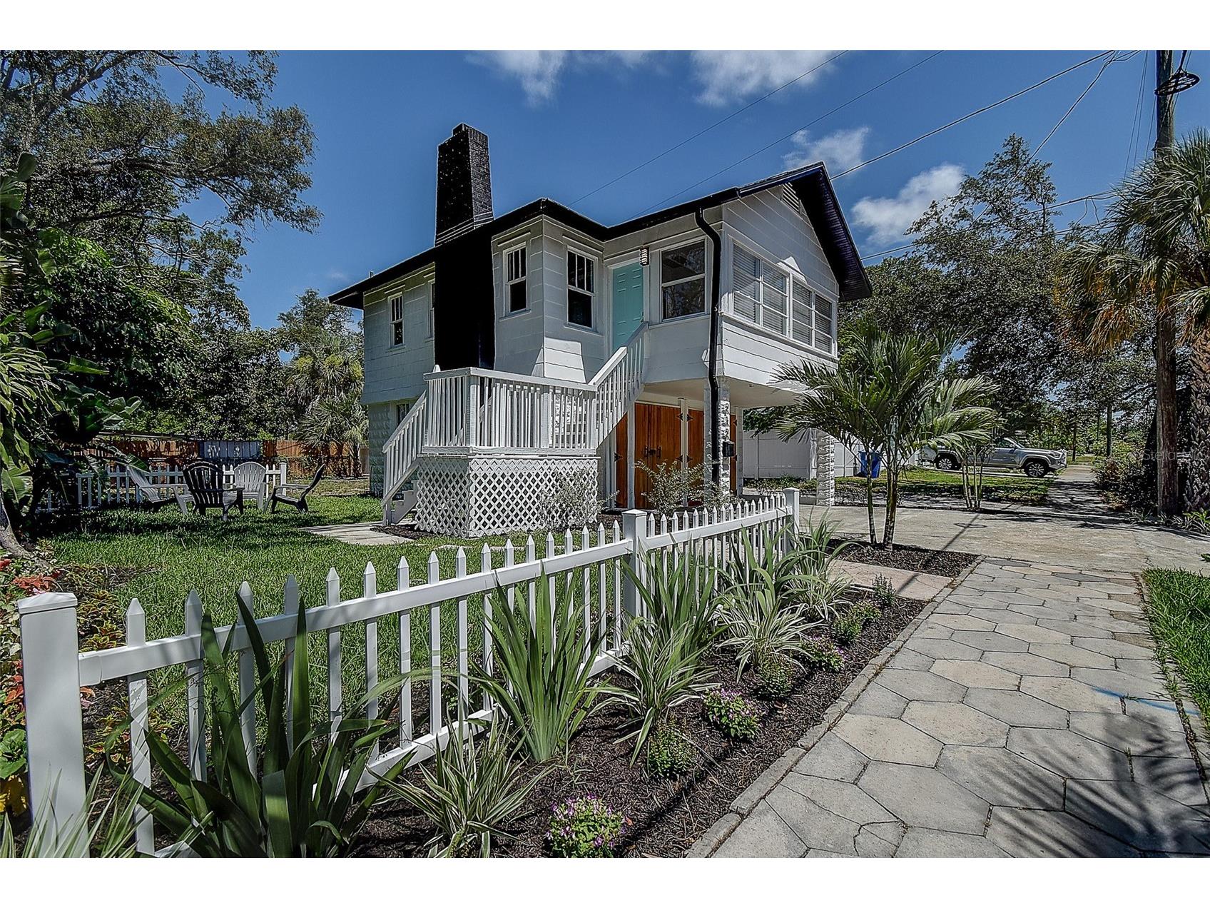 212 48th Street N Saint Petersburg FL 33713 TB8520214 image1