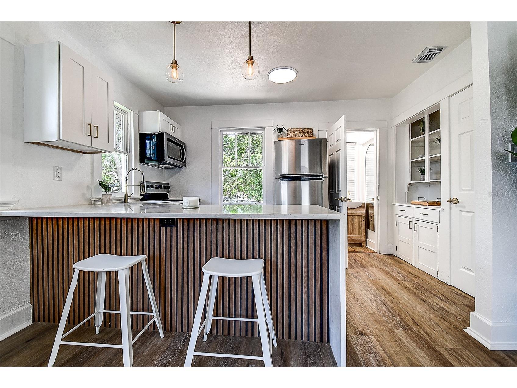212 48th Street N Saint Petersburg FL 33713 TB8520214 image13