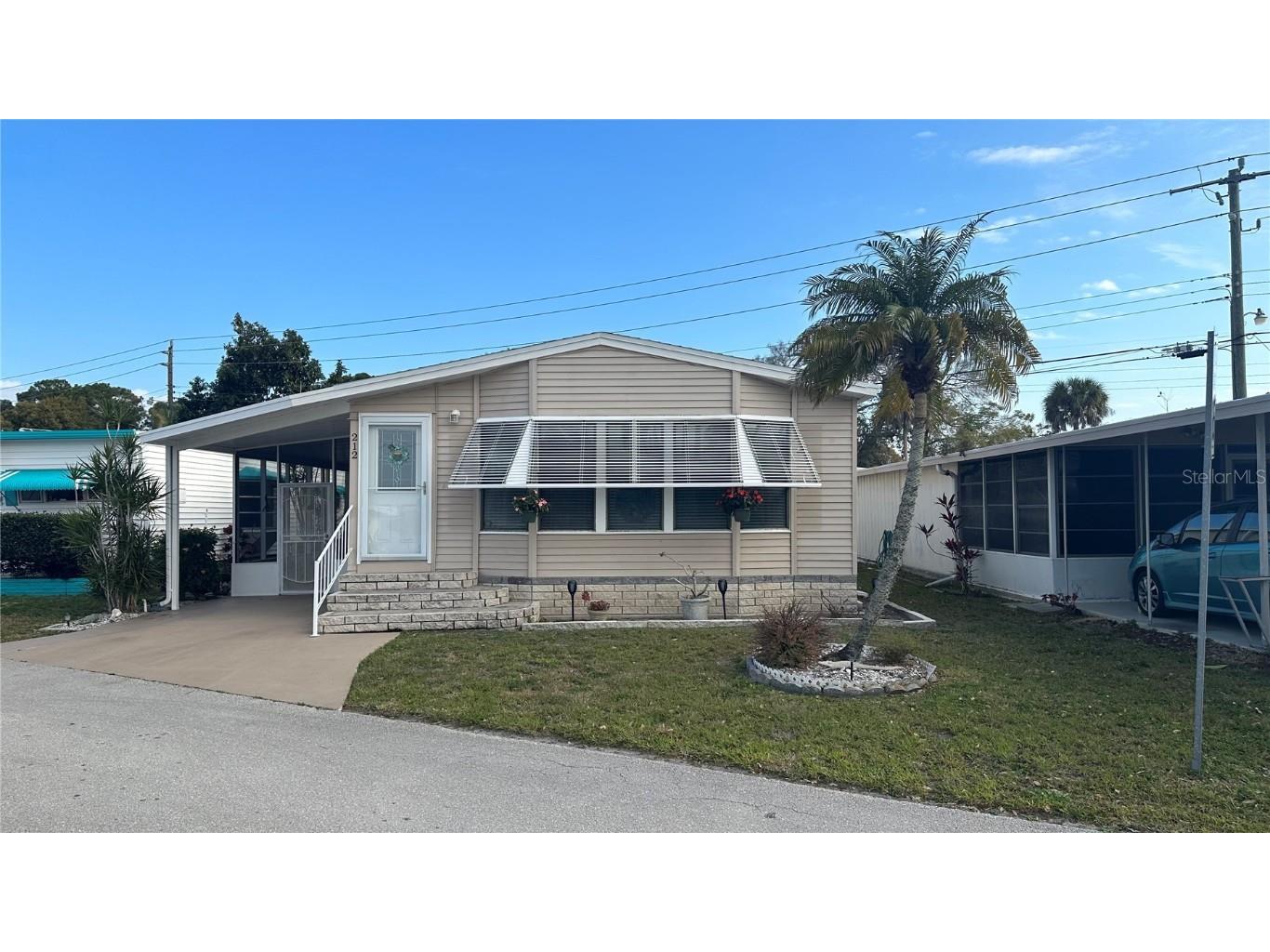 212 52nd Avenue Plaza W Bradenton FL 34207 A4600776 image1