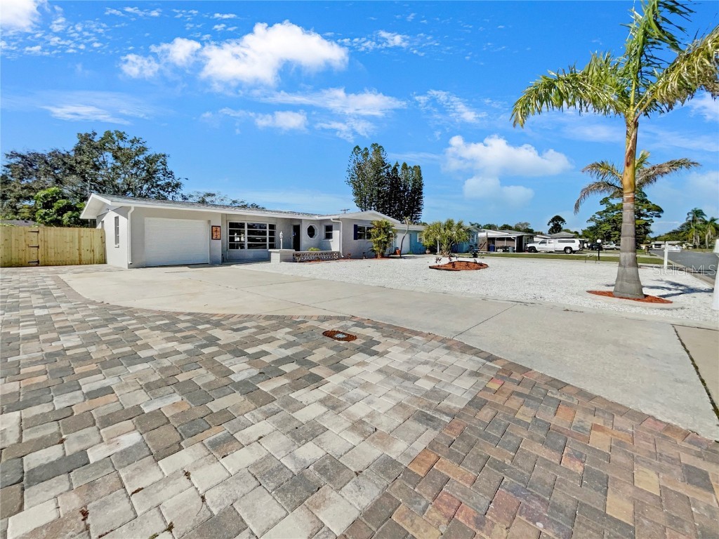 212 62nd Street NW Bradenton FL 34209 O6059134 image1